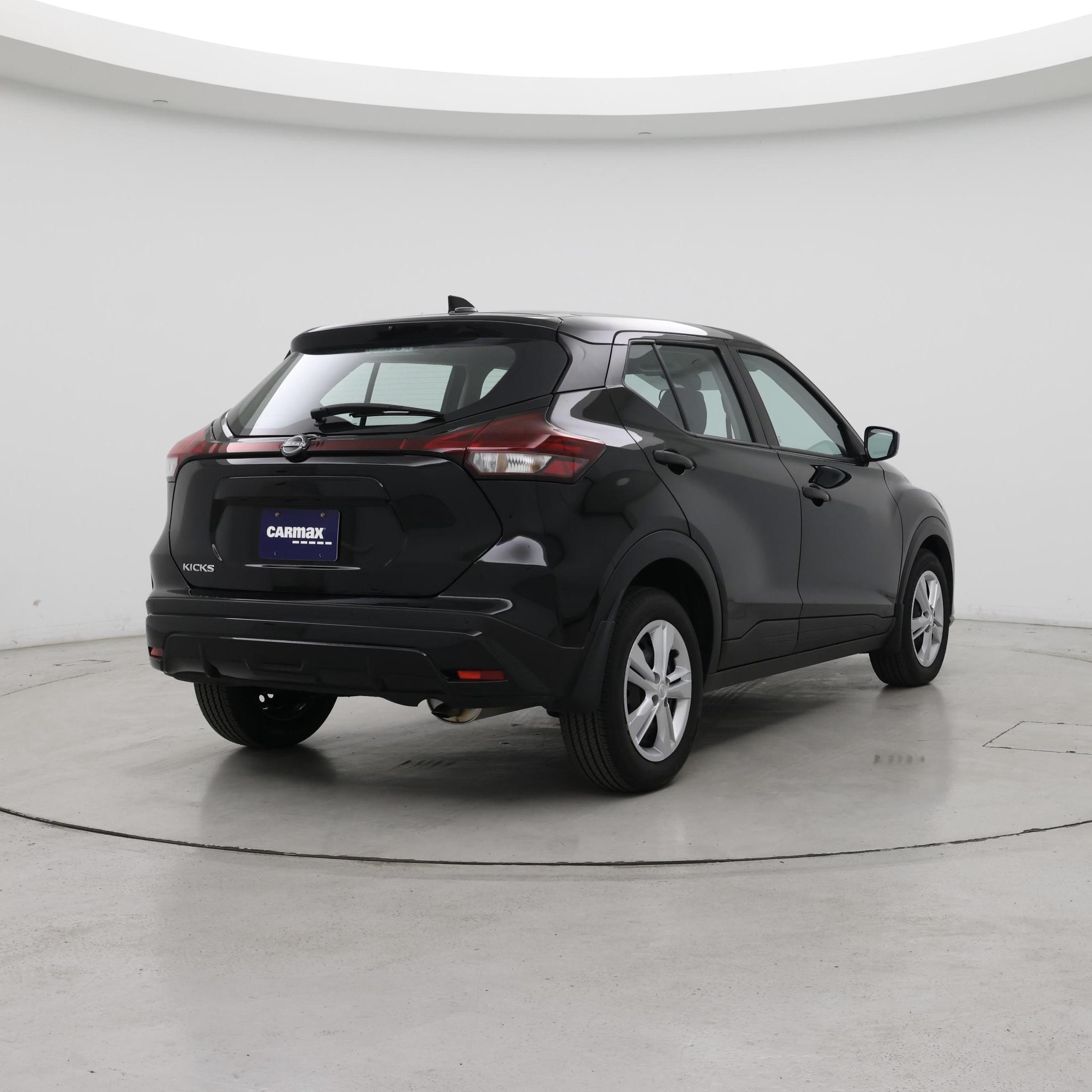 Thumbnail: 2025 Nissan Kicks - 8