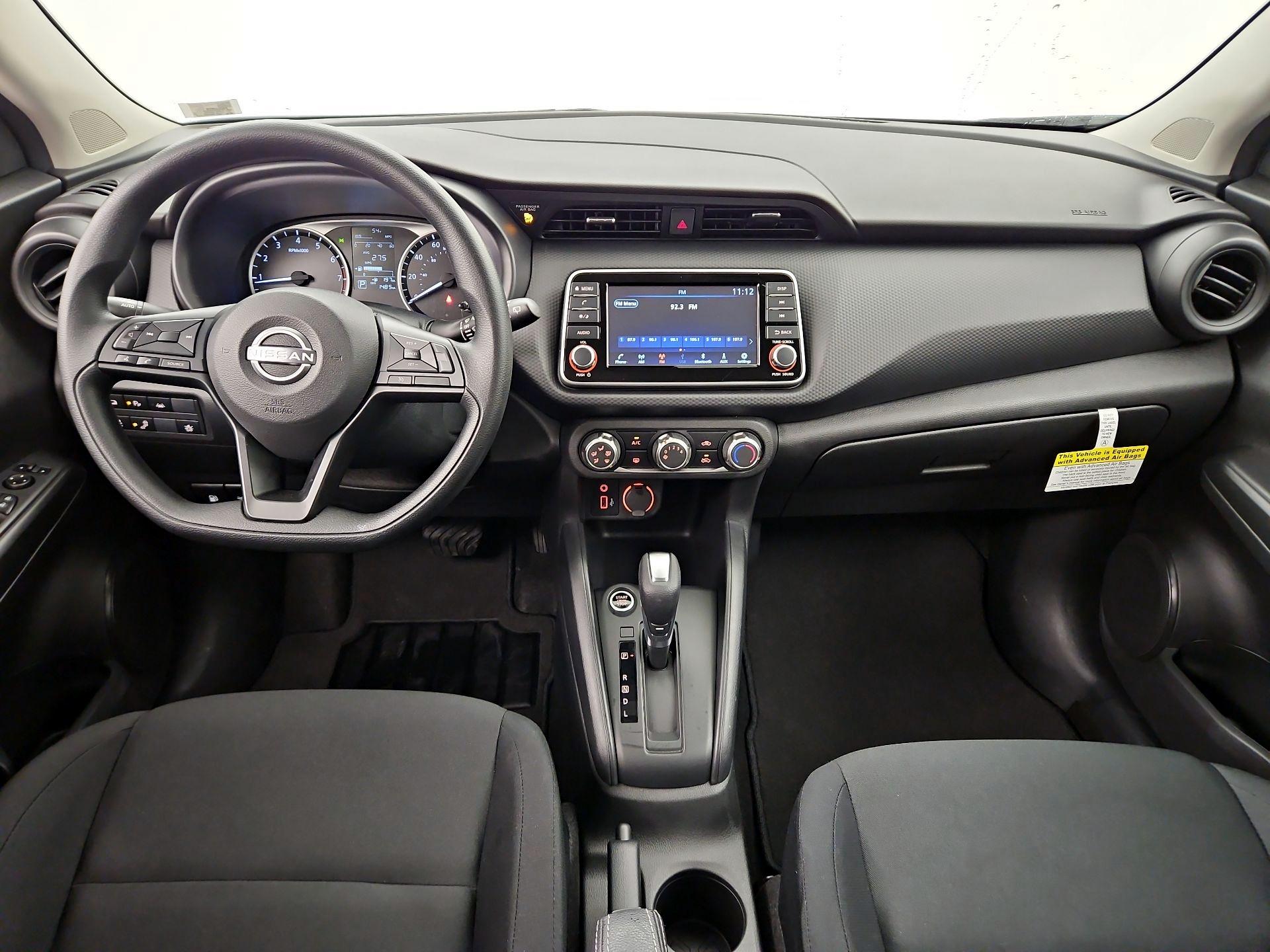 Thumbnail: 2025 Nissan Kicks - 9