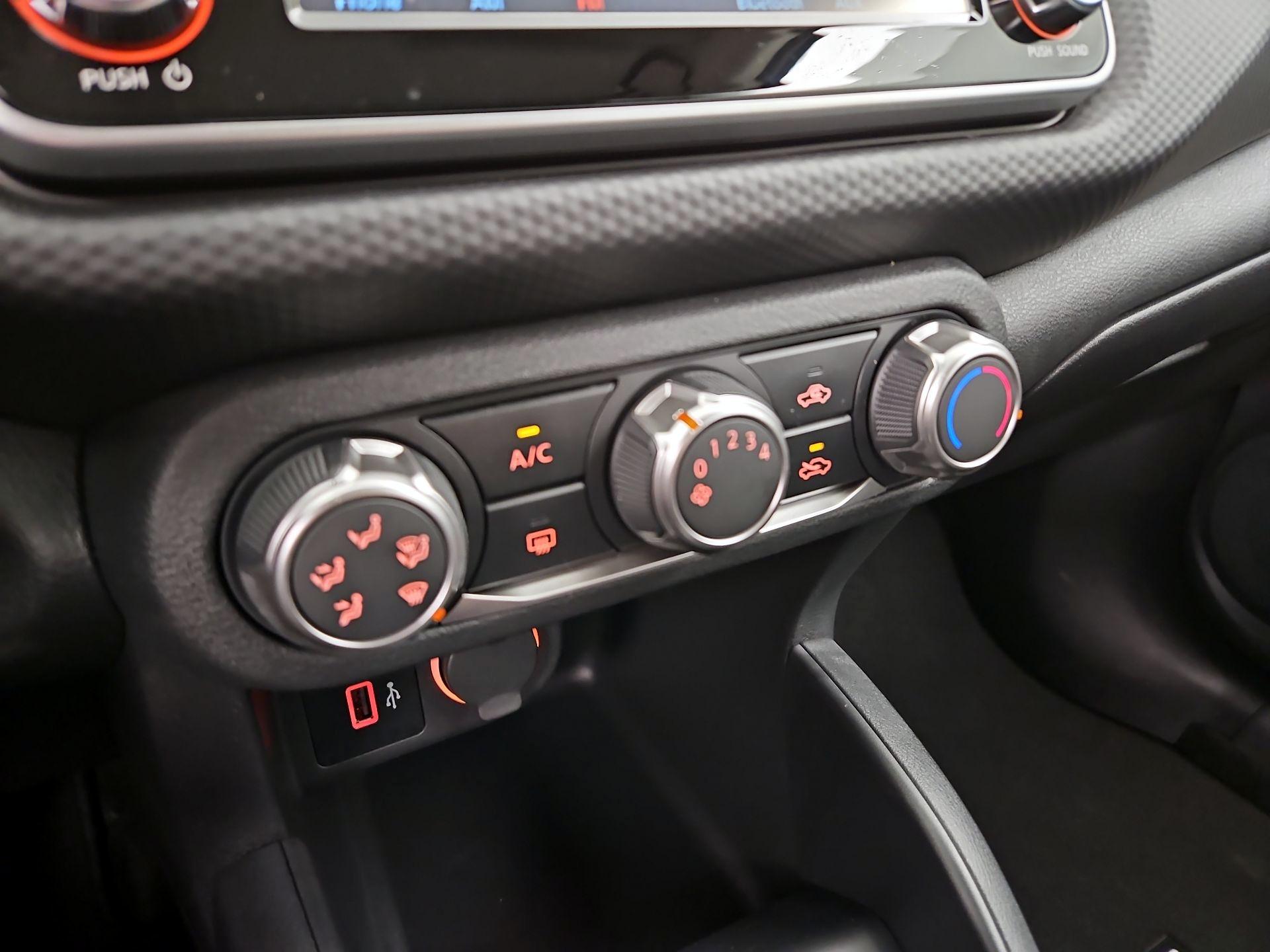 Thumbnail: 2025 Nissan Kicks - 16