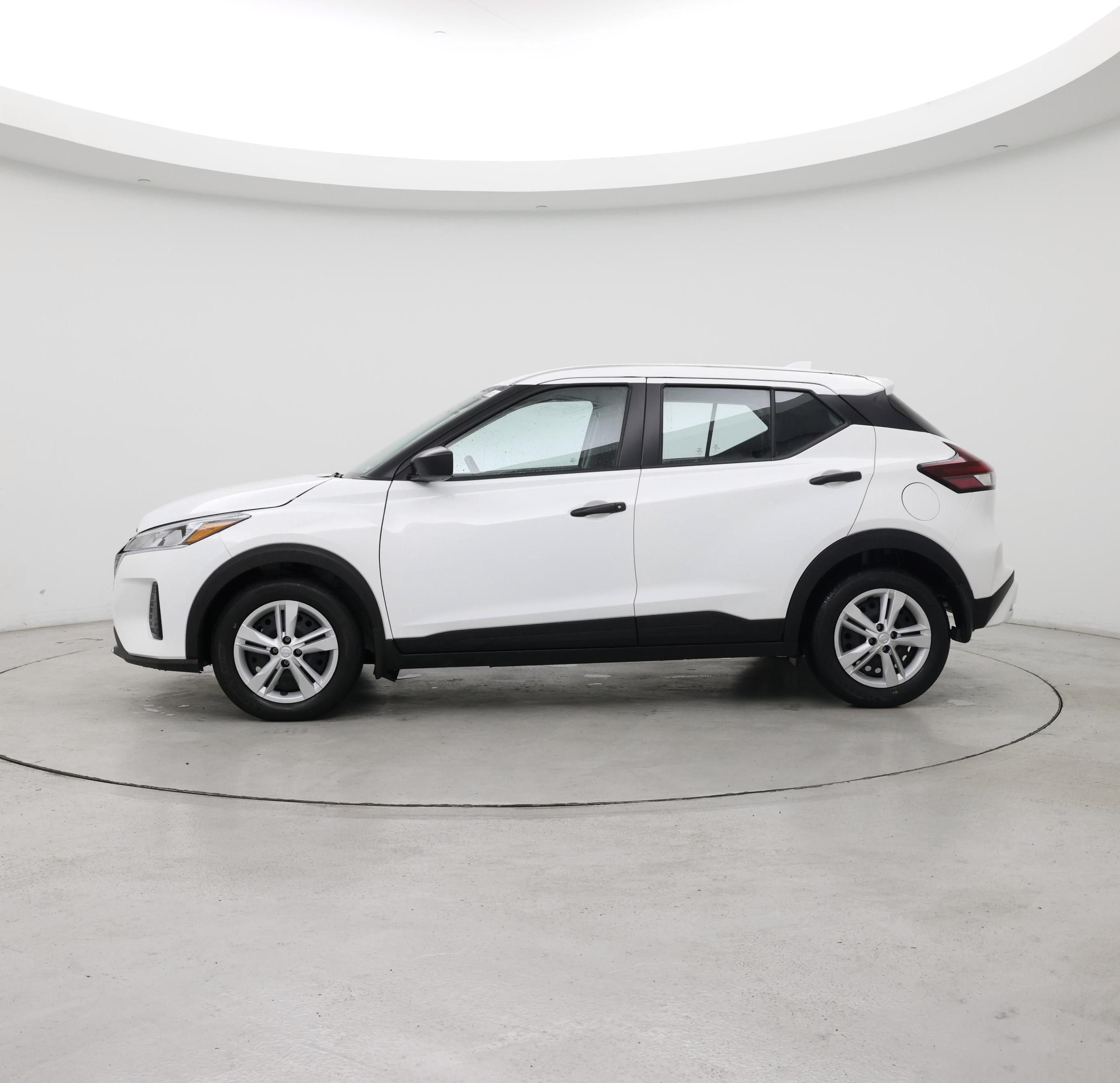 Thumbnail: 2025 Nissan Kicks - 3