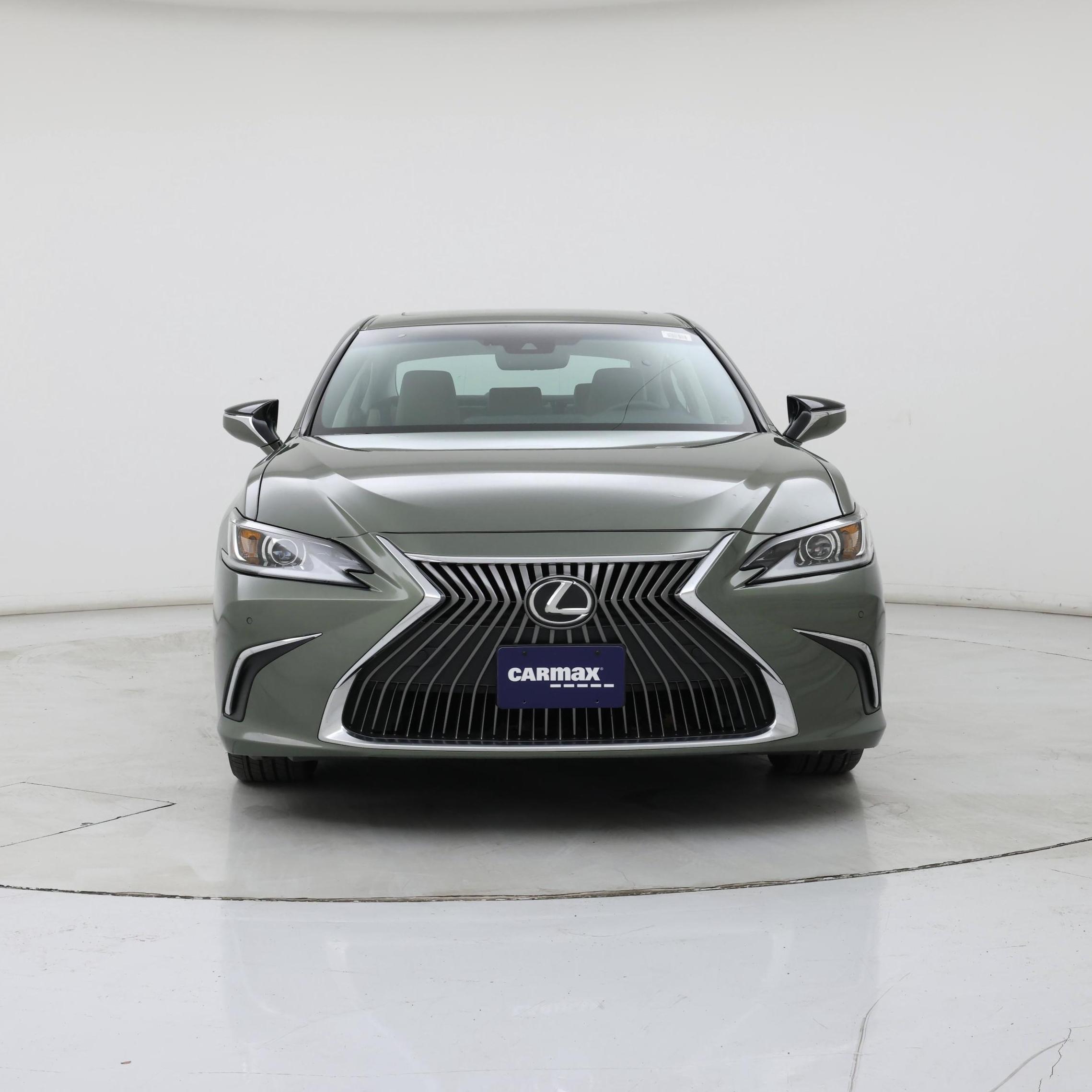 Thumbnail: 2019 Lexus ES - 5