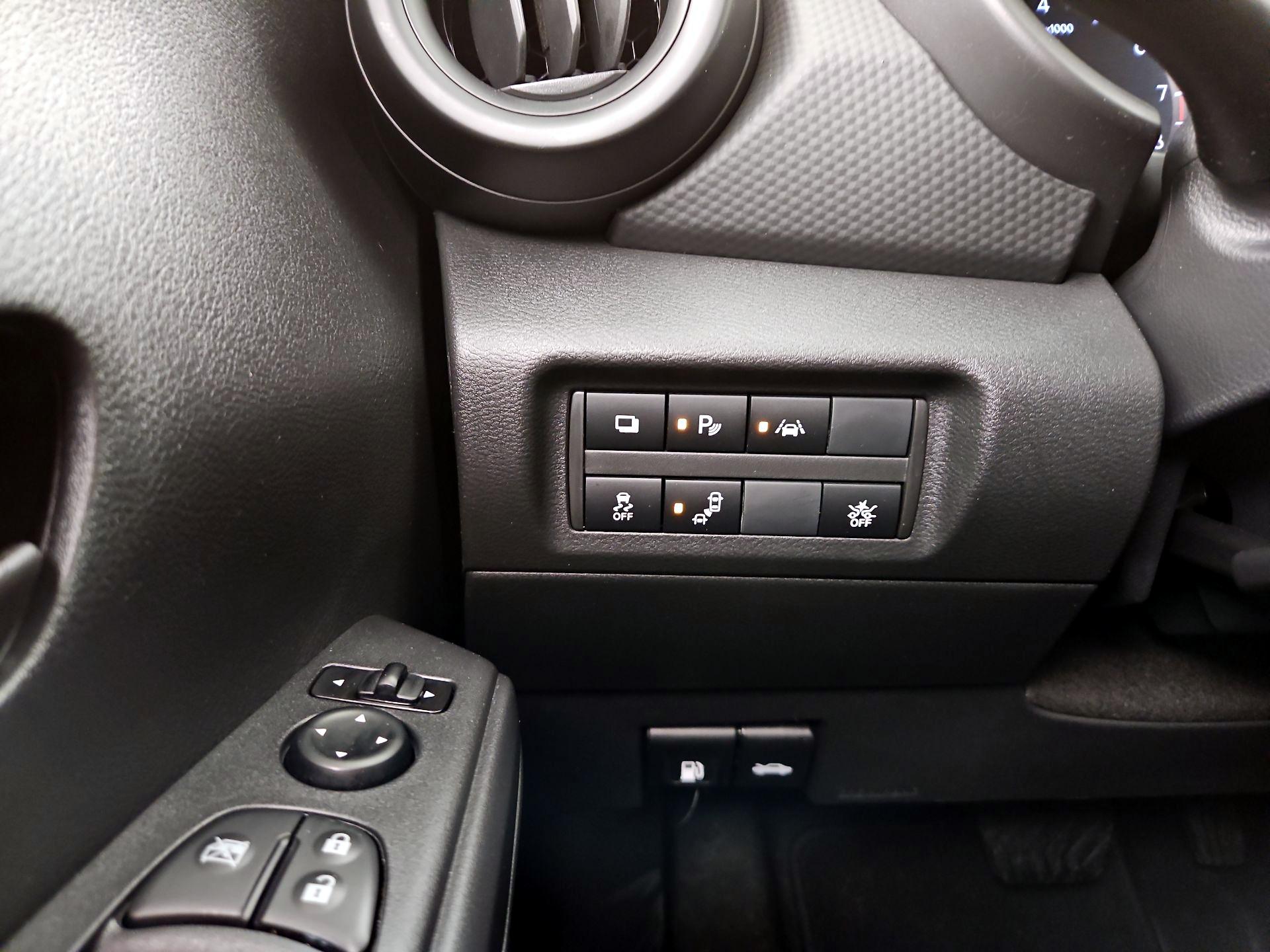 Thumbnail: 2025 Nissan Kicks - 13