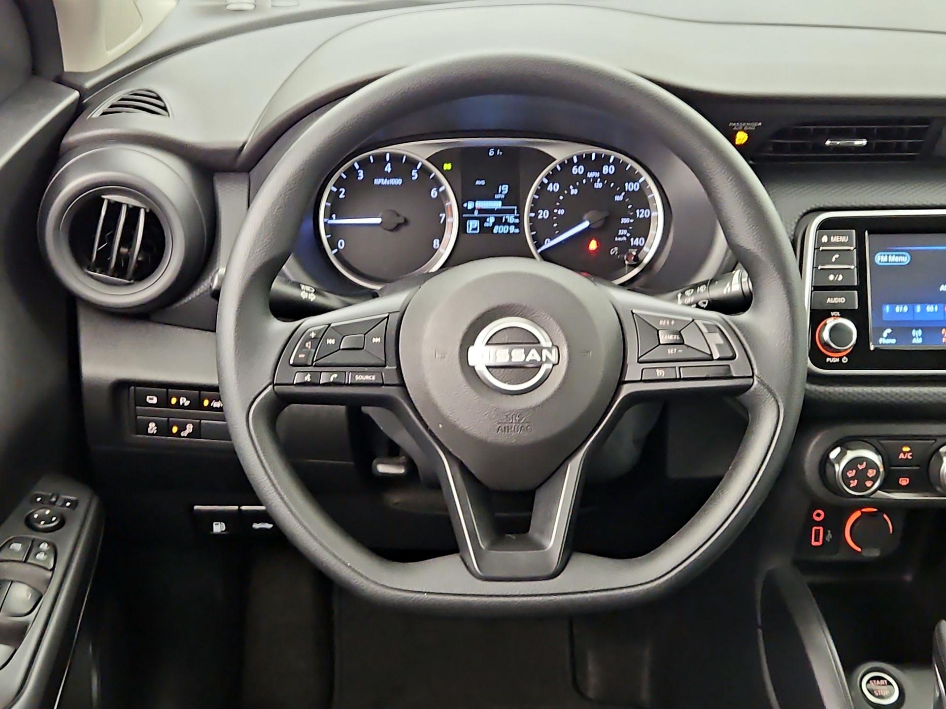 Thumbnail: 2025 Nissan Kicks - 10