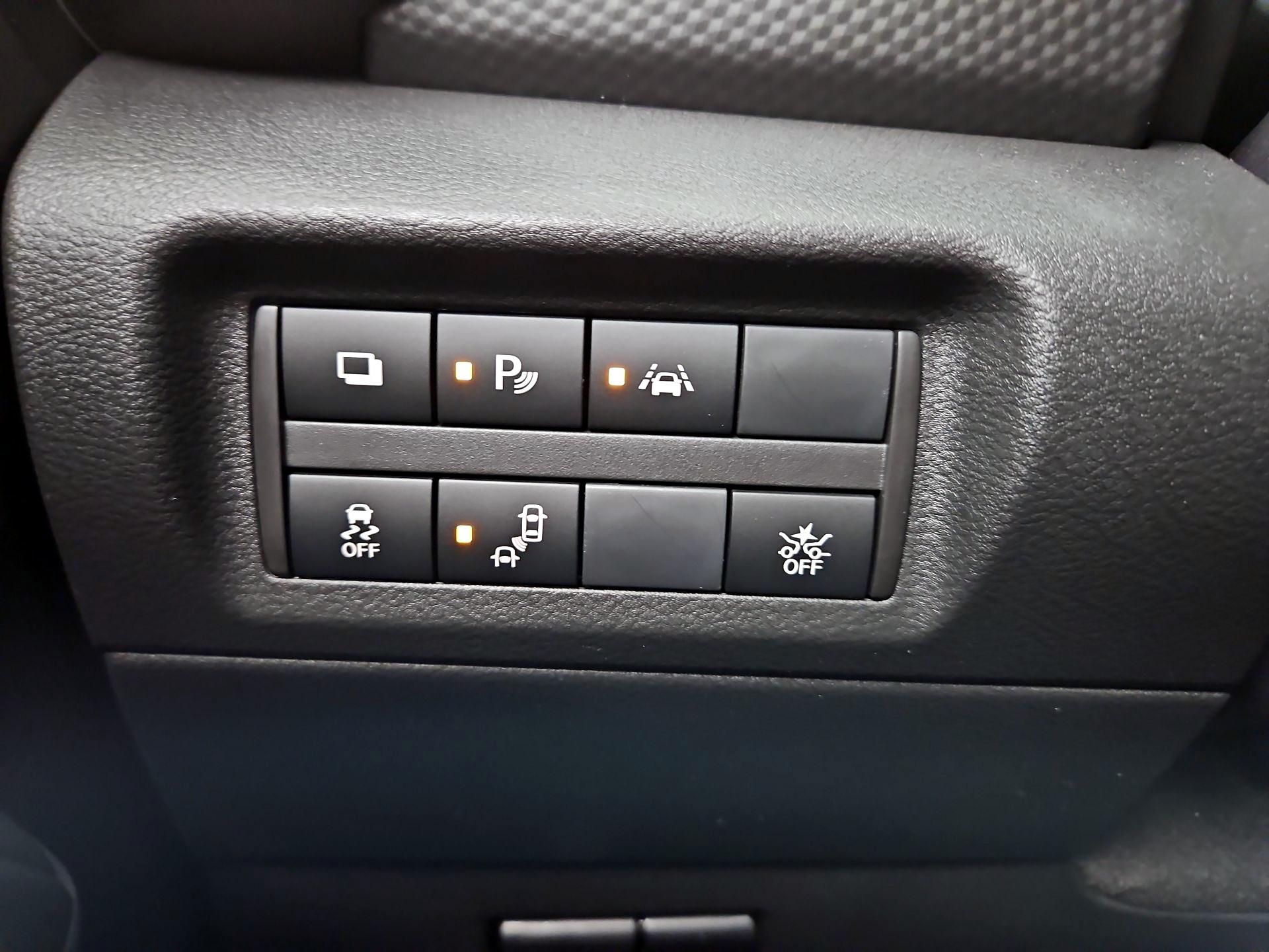 Thumbnail: 2025 Nissan Kicks - 13