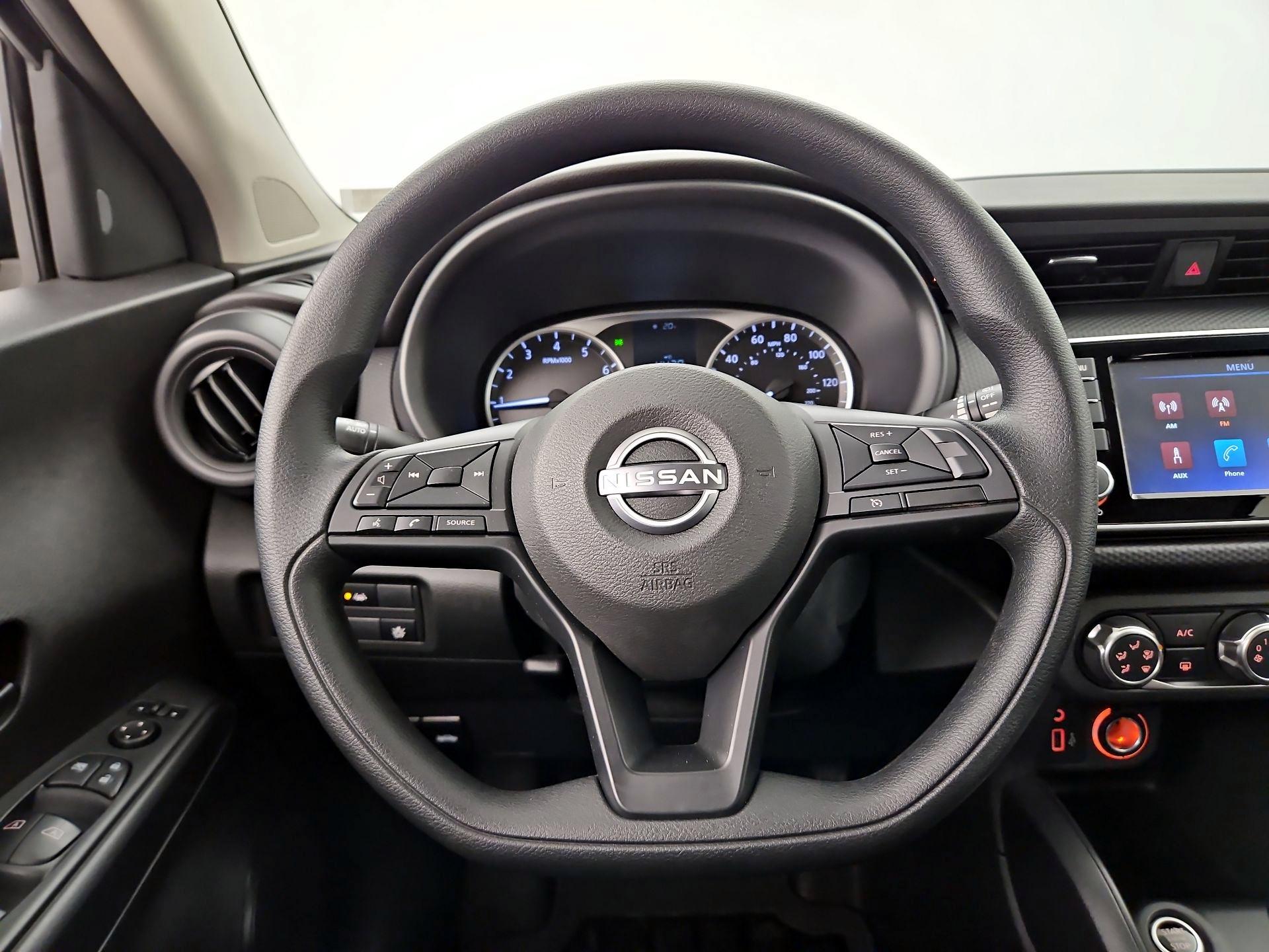 Thumbnail: 2025 Nissan Kicks - 10