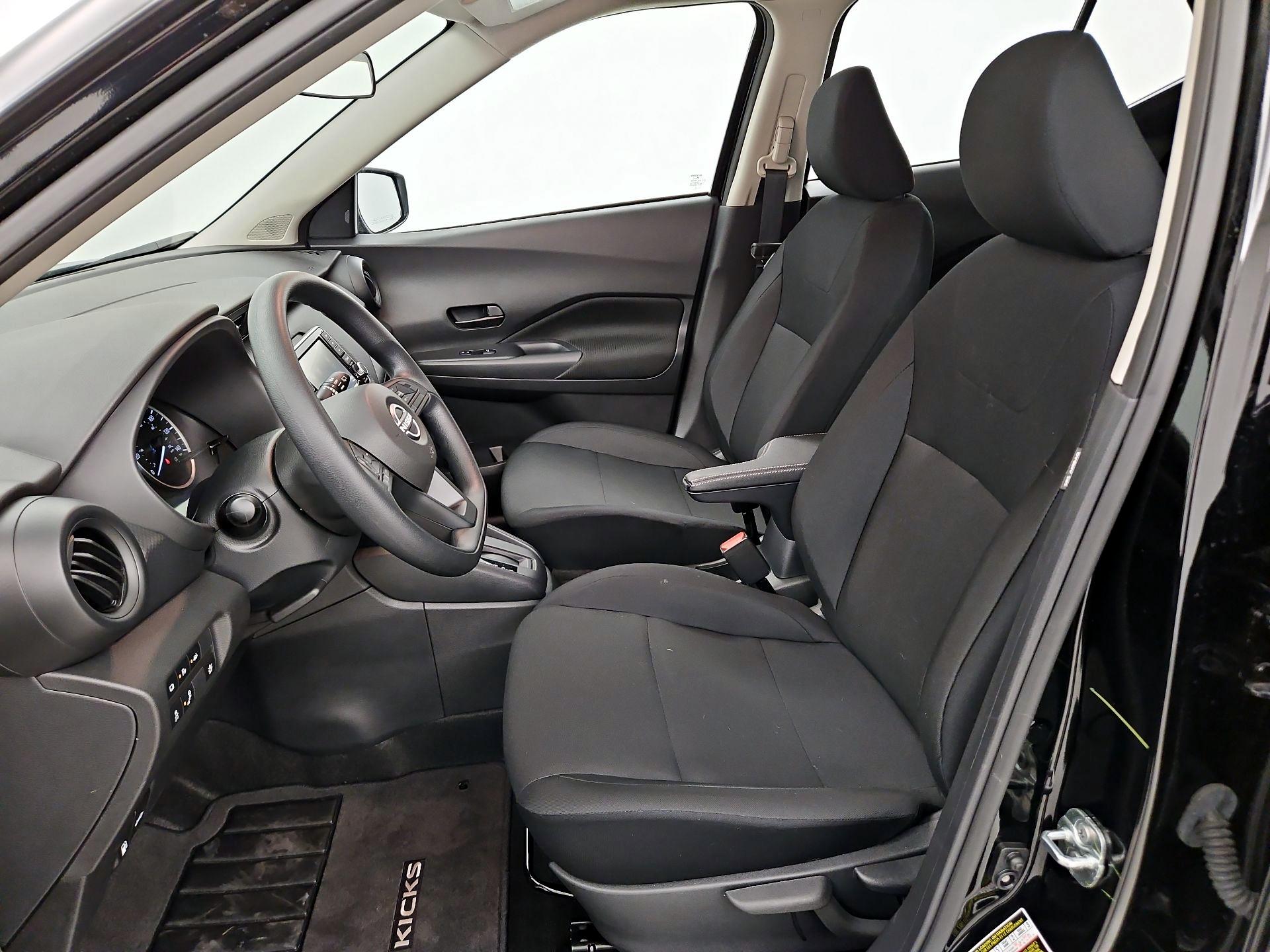 Thumbnail: 2025 Nissan Kicks - 11