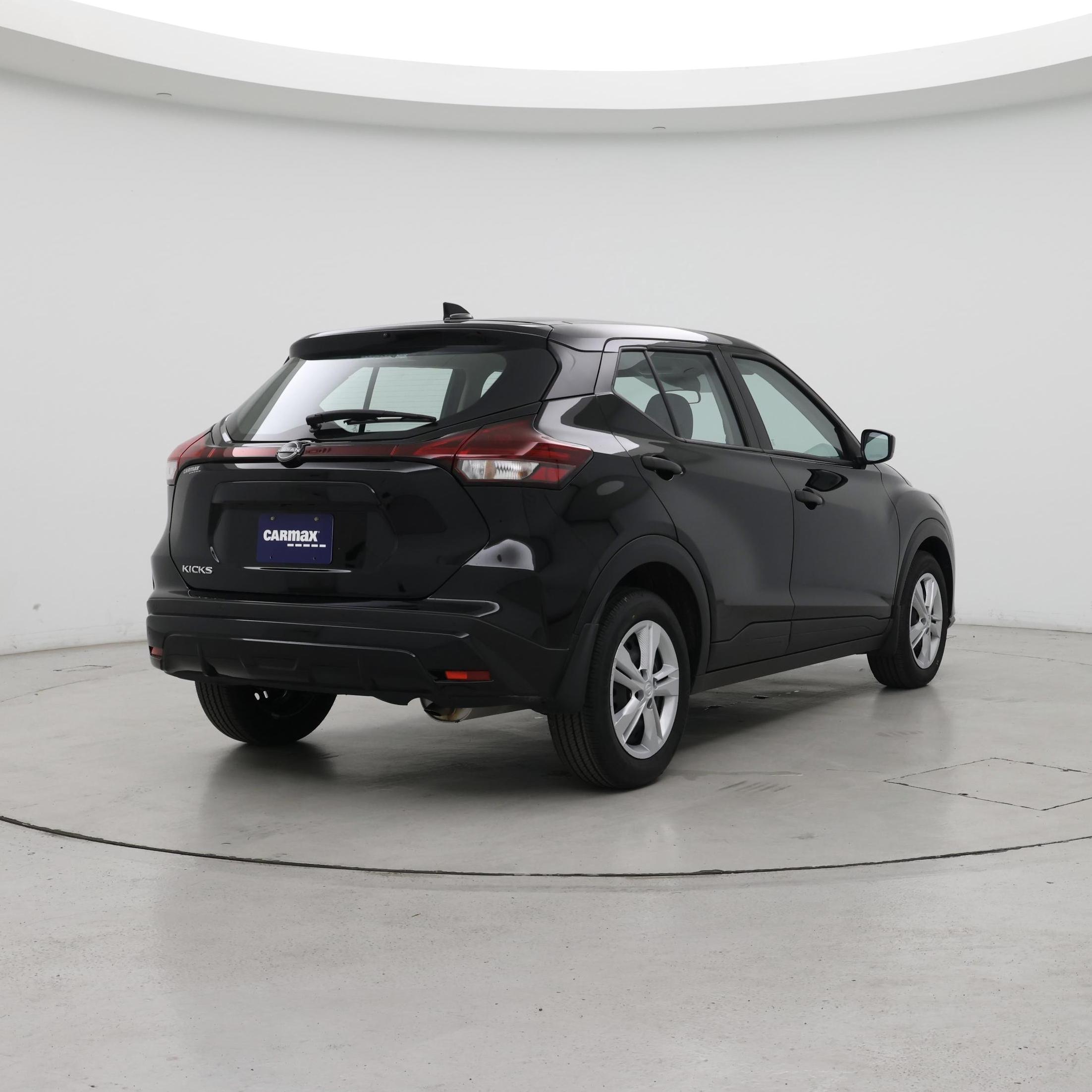 Thumbnail: 2025 Nissan Kicks - 8