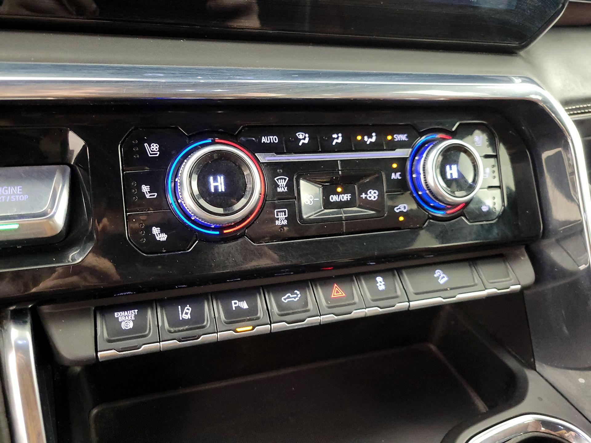 Thumbnail: 2024 GMC Sierra 2500 - 16