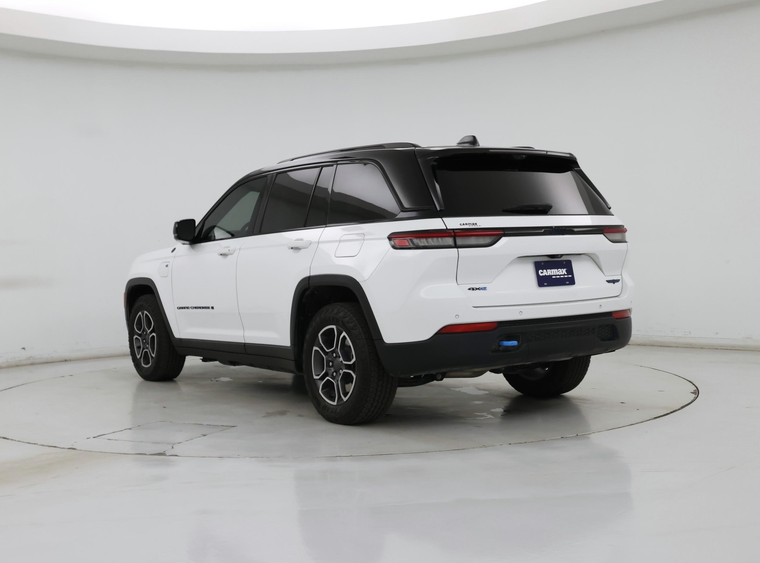 Thumbnail: 2022 Jeep Grand Cherokee - 2