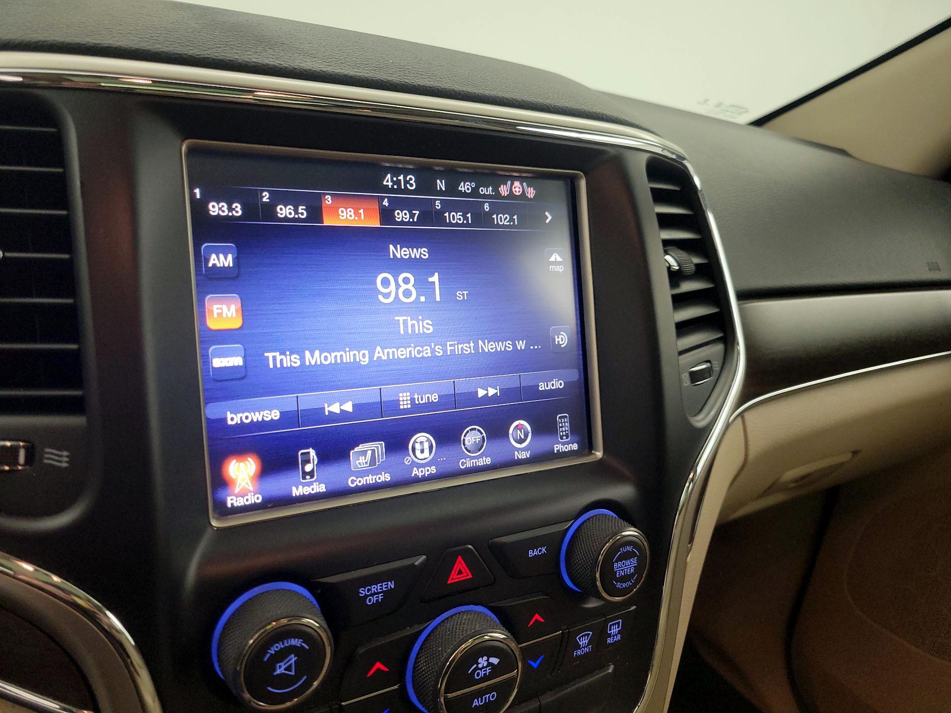 Thumbnail: 2015 Jeep Grand Cherokee - 16