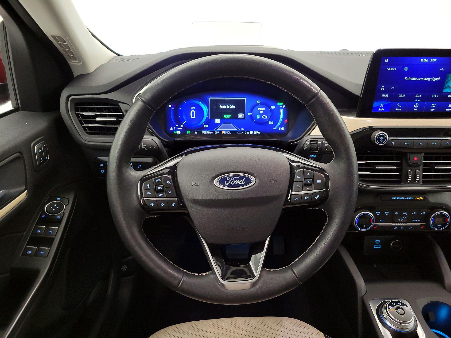 Thumbnail: 2021 Ford Escape - 10