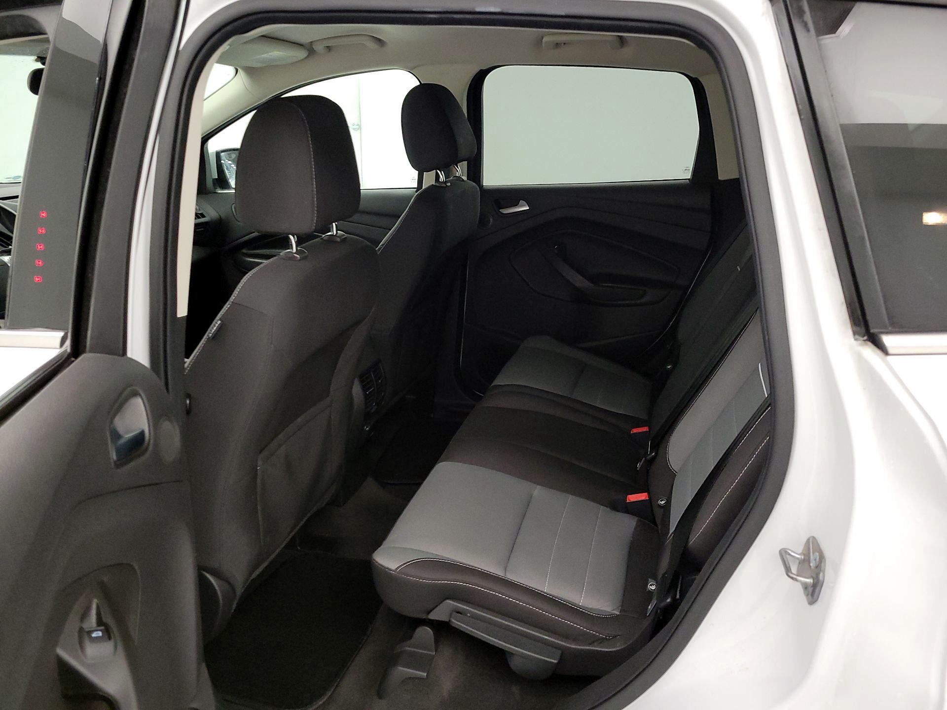 Thumbnail: 2014 Ford Escape - 19