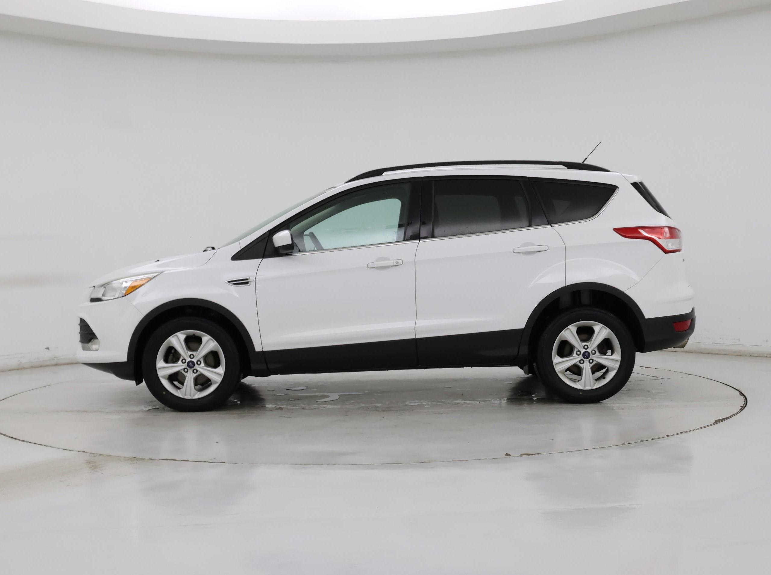 Thumbnail: 2014 Ford Escape - 3