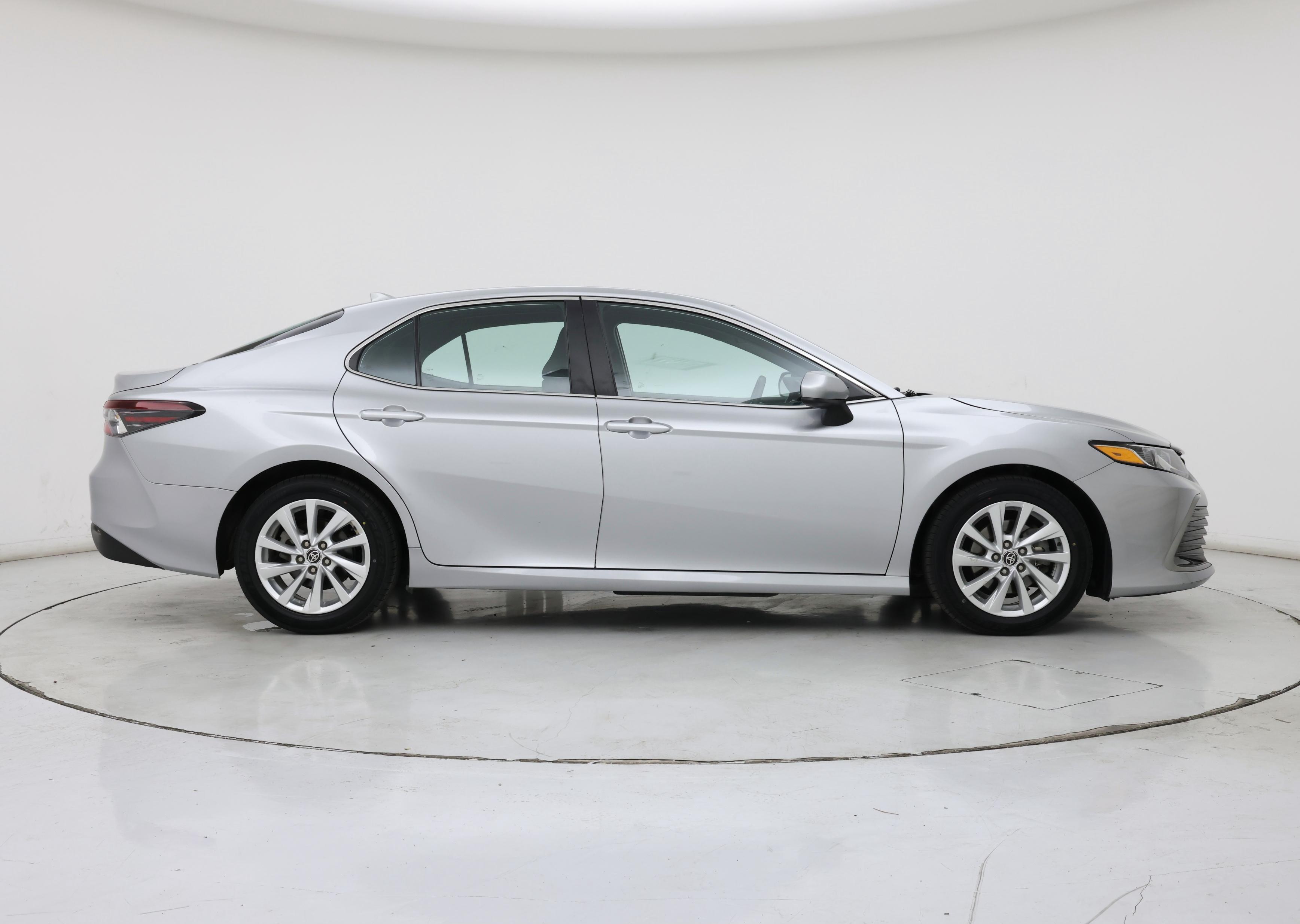 Thumbnail: 2023 Toyota Camry - 7