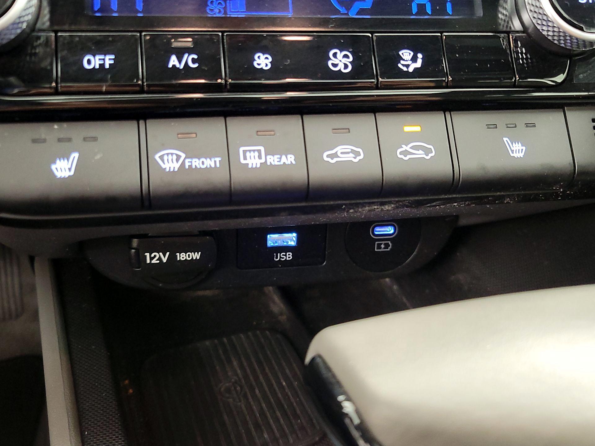 Thumbnail: 2024 Hyundai Elantra - 19