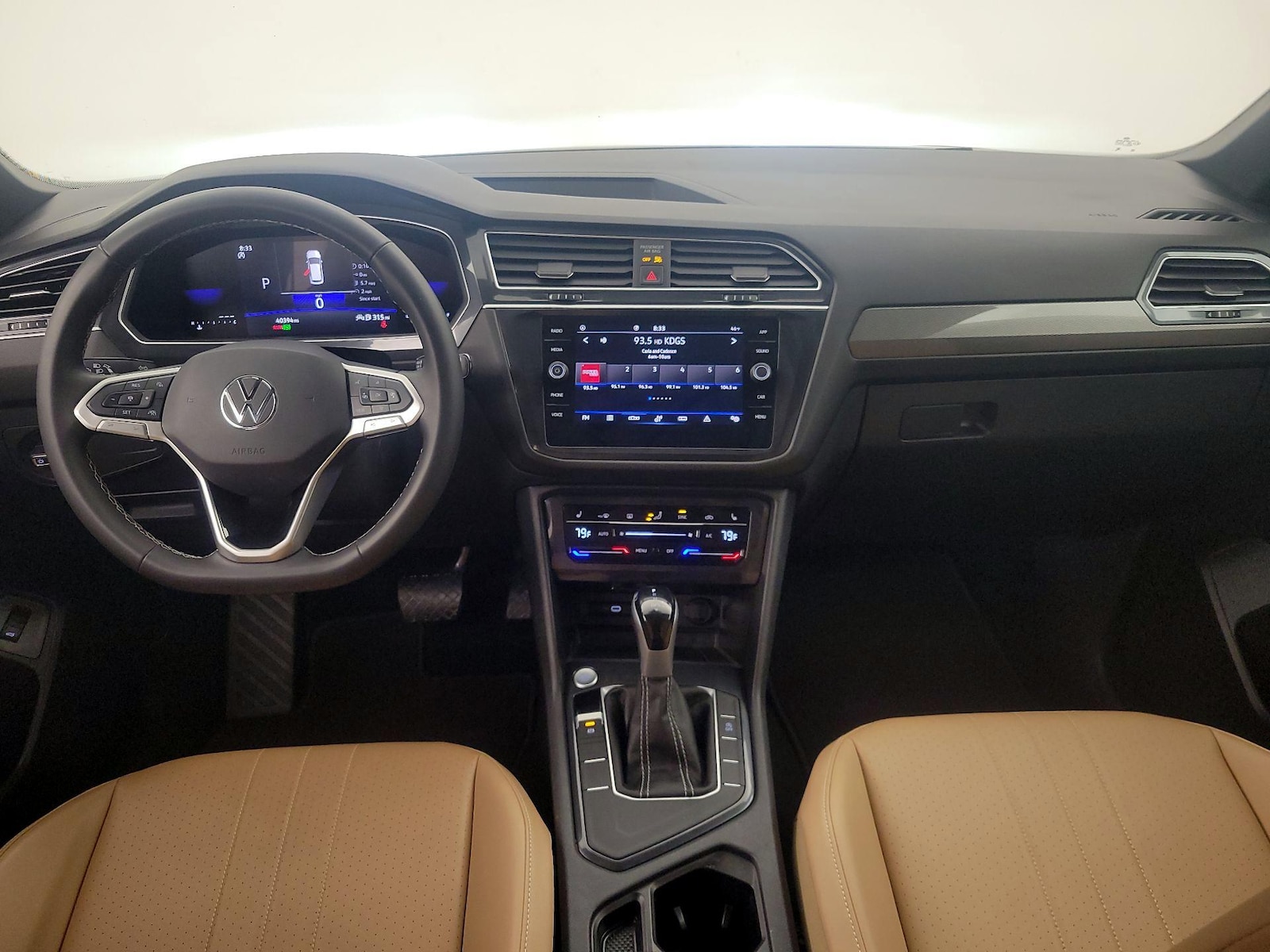 2024 Volkswagen Tiguan SE - Photo 10