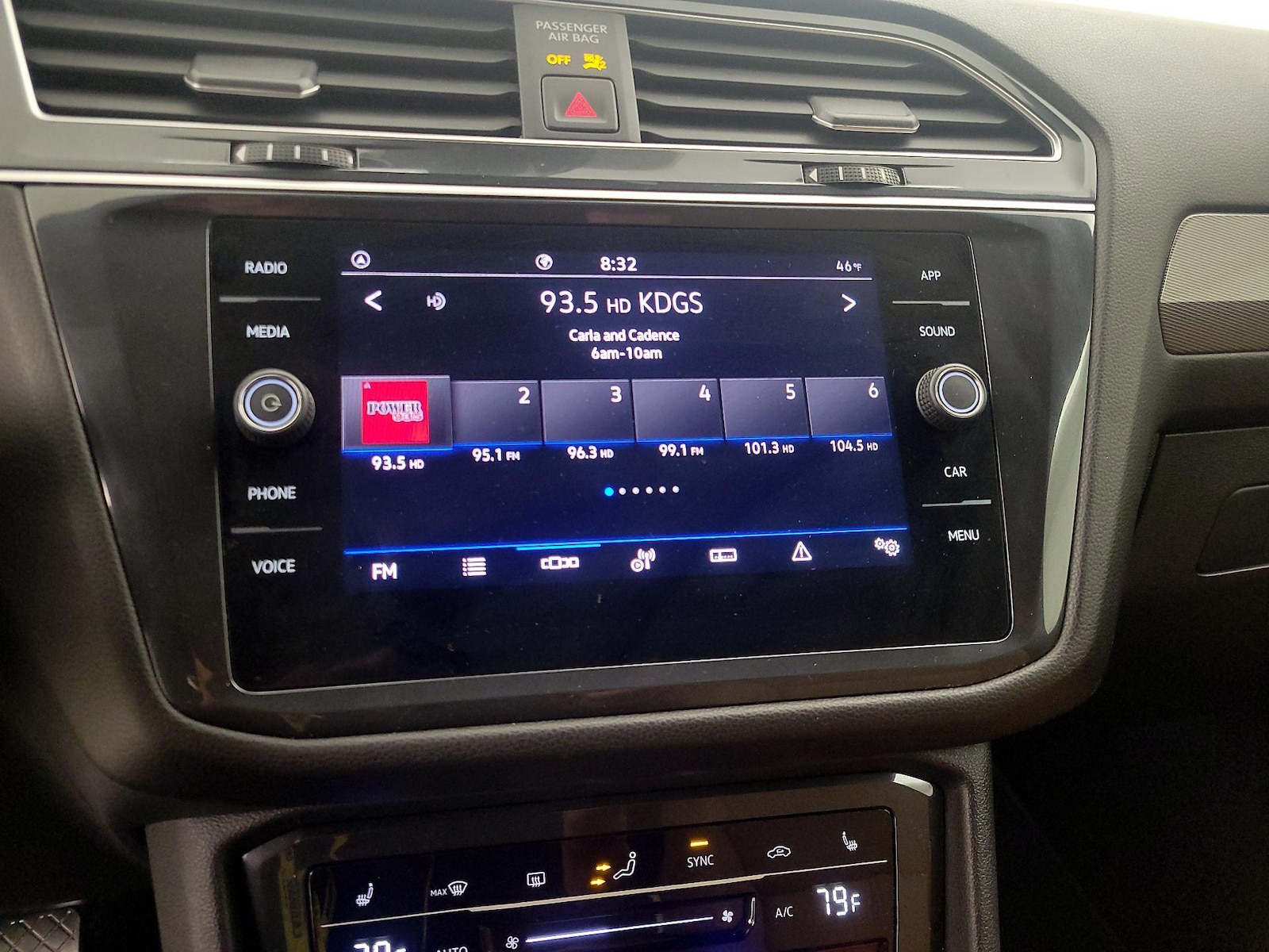 2024 Volkswagen Tiguan SE - Photo 16