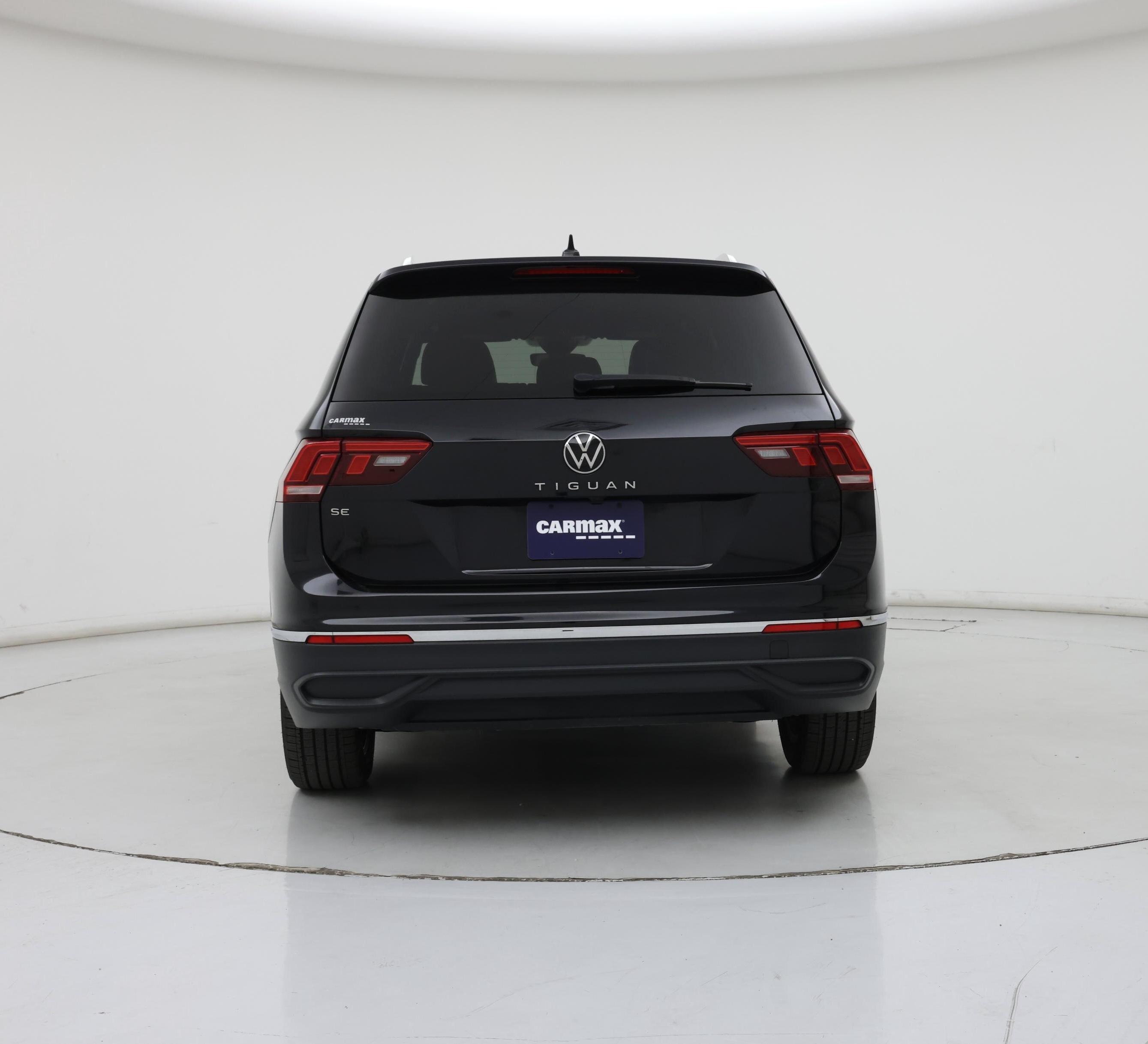 Thumbnail: 2024 Volkswagen Tiguan - 6
