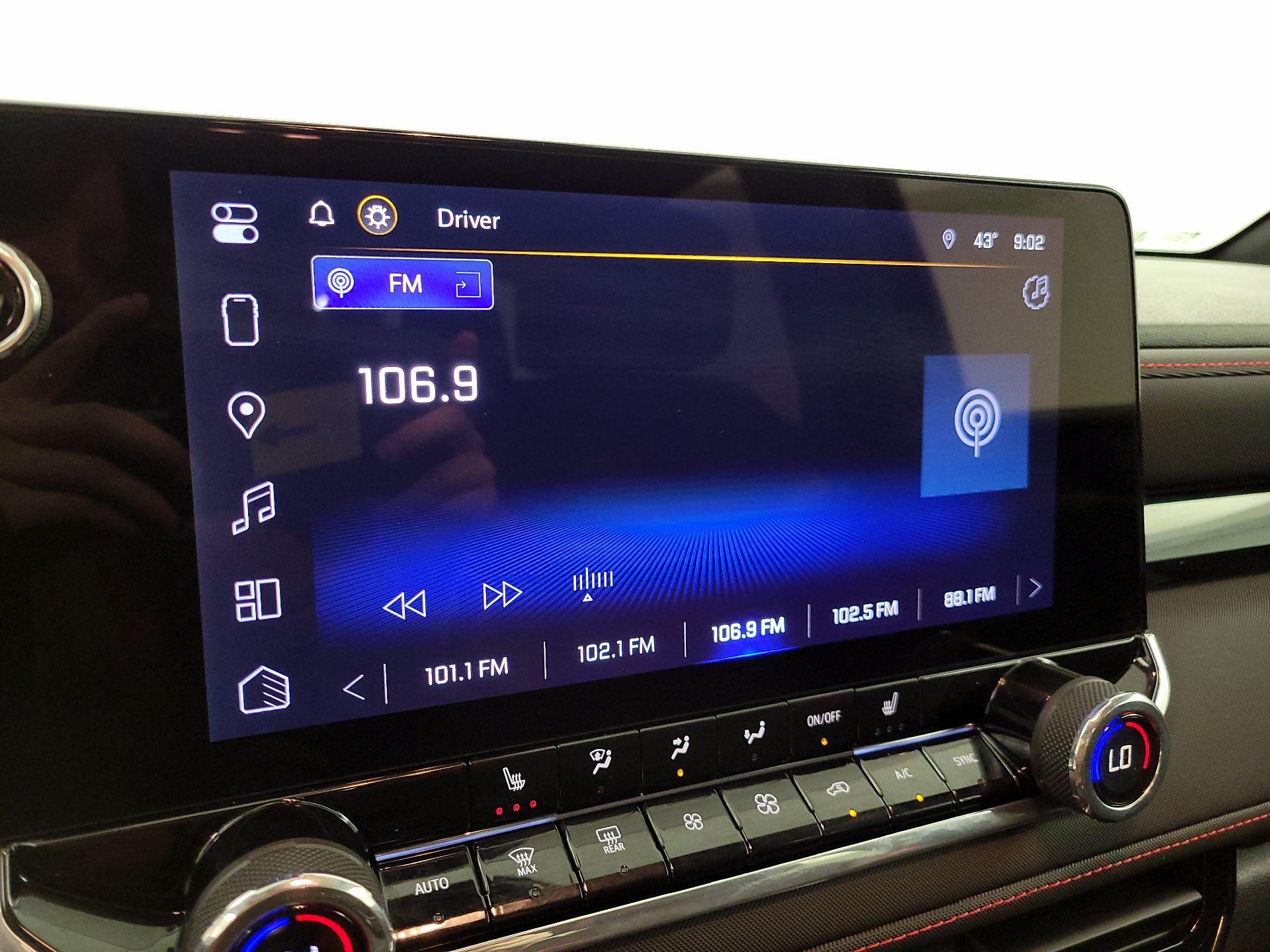 Thumbnail: 2024 Chevrolet Colorado - 14