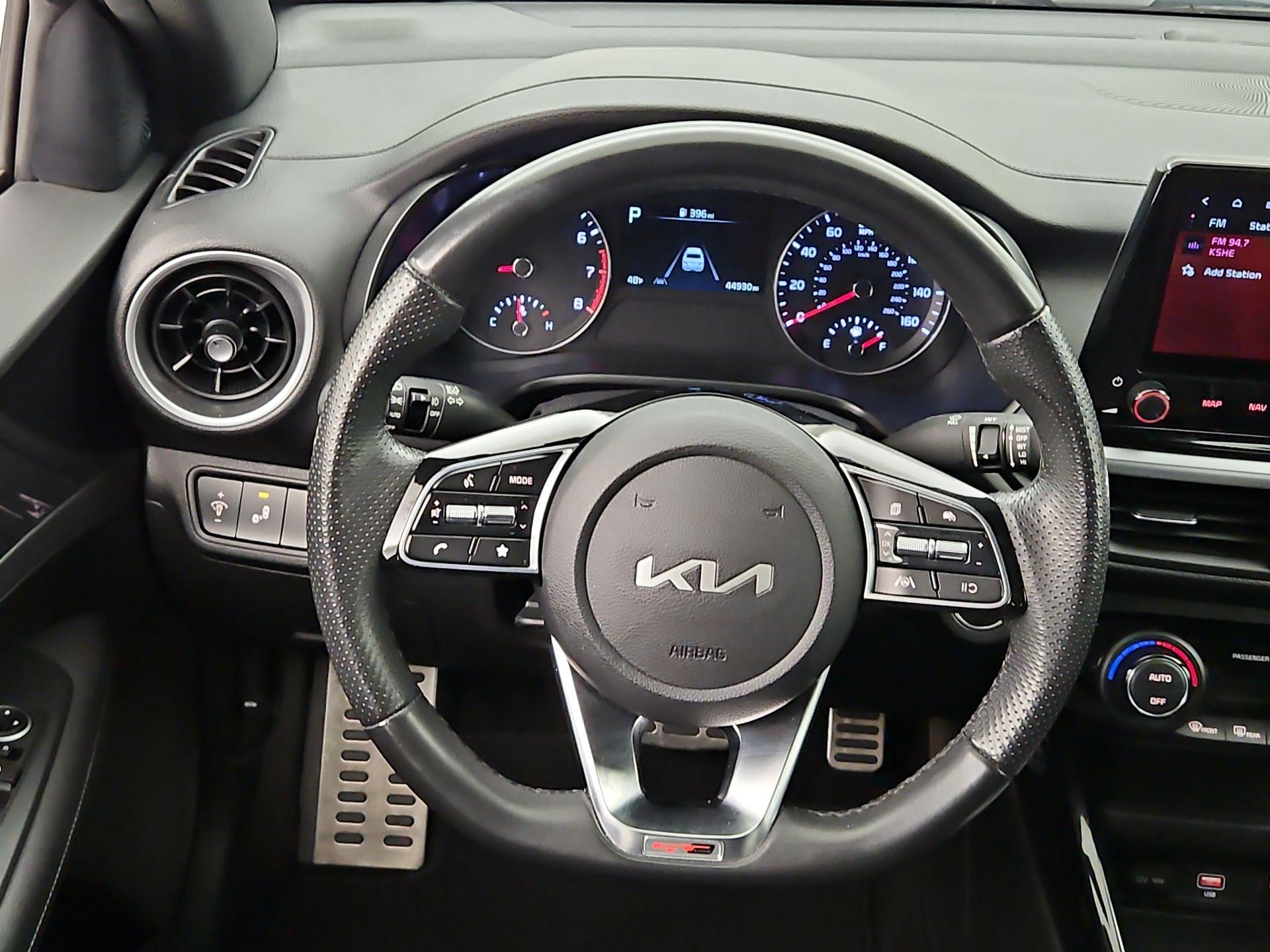 Thumbnail: 2023 Kia Forte - 10