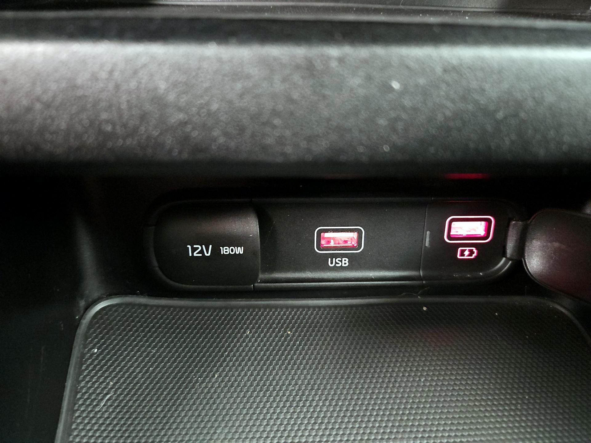 Thumbnail: 2023 Kia Forte - 19