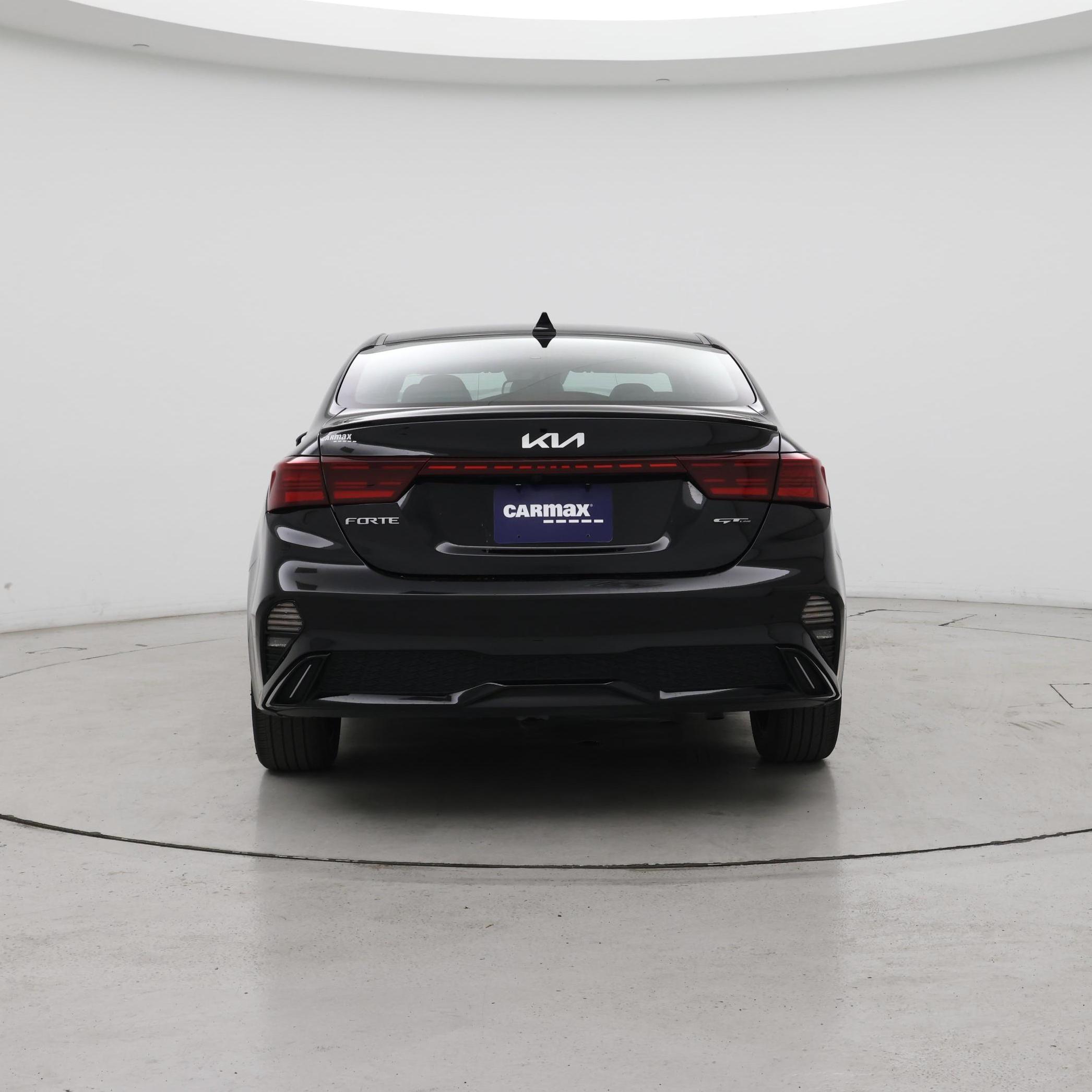 Thumbnail: 2023 Kia Forte - 6