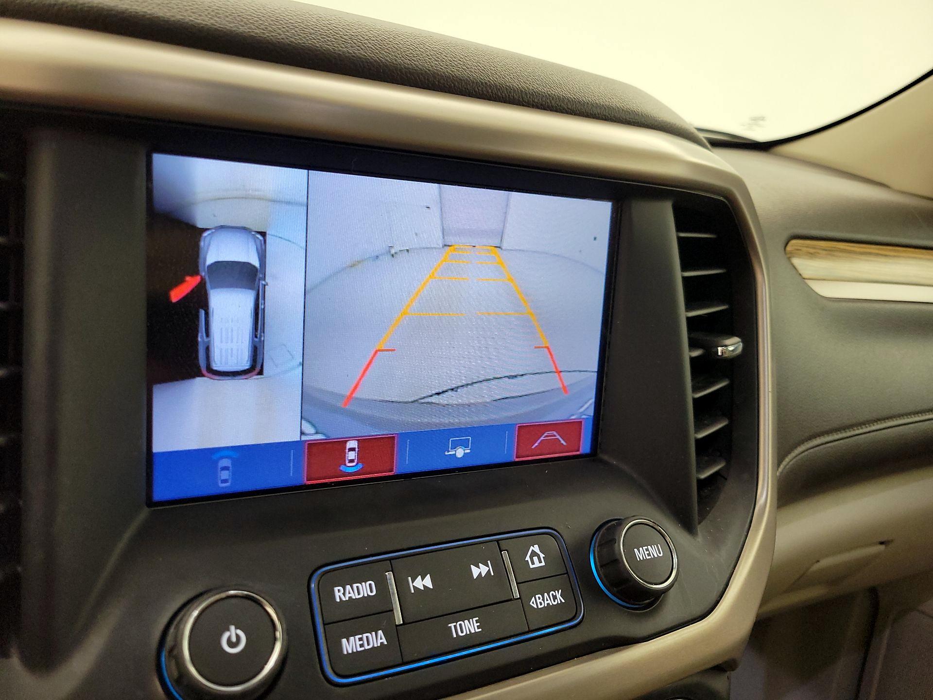 Thumbnail: 2017 GMC Acadia - 15