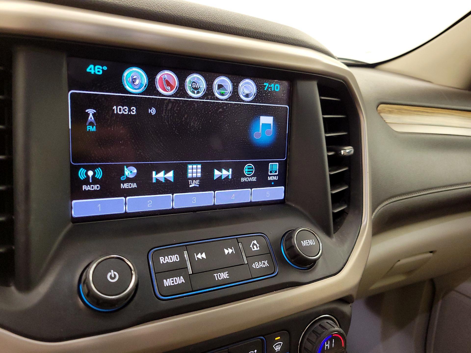 Thumbnail: 2017 GMC Acadia - 16