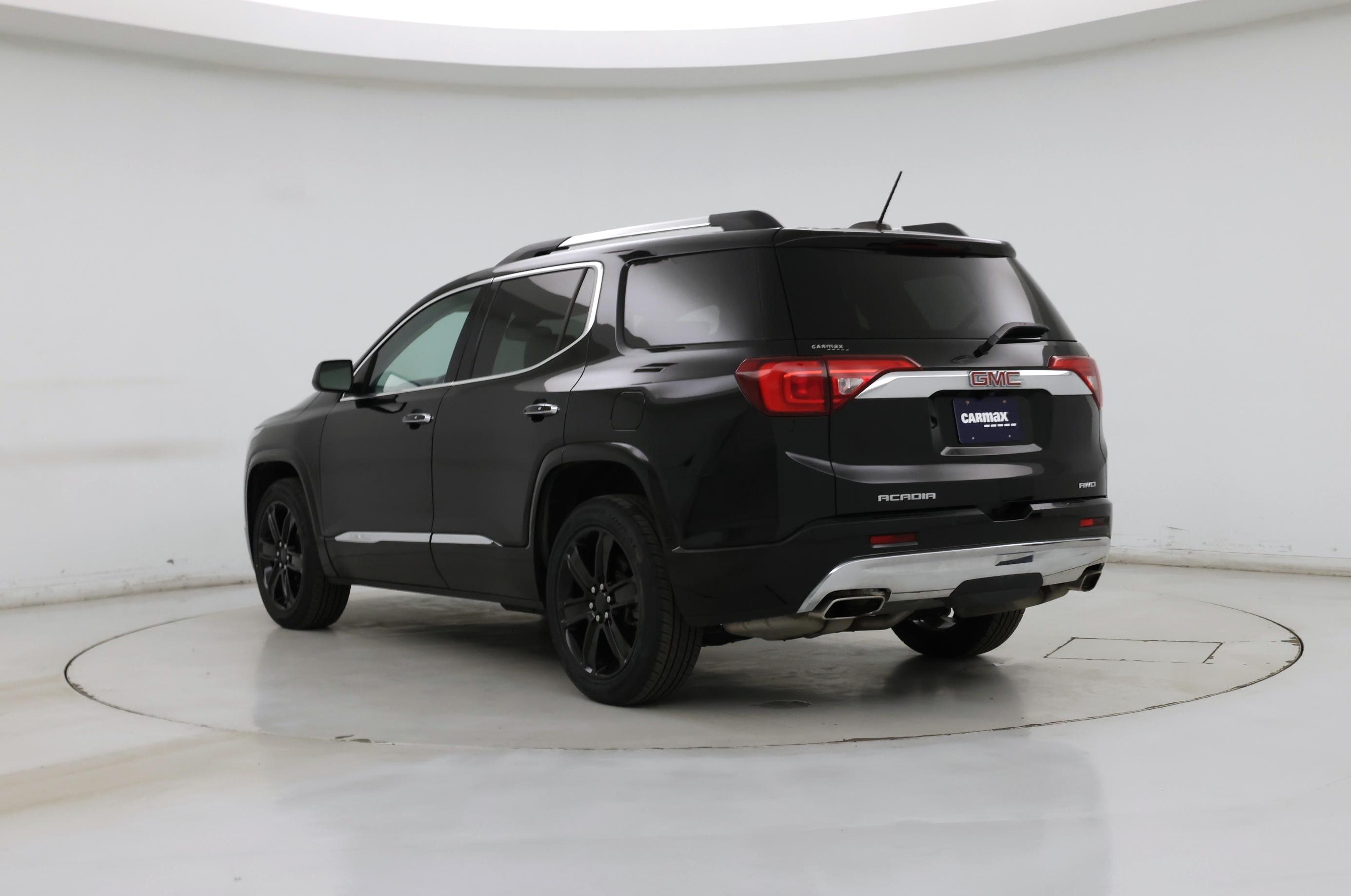 Thumbnail: 2017 GMC Acadia - 2