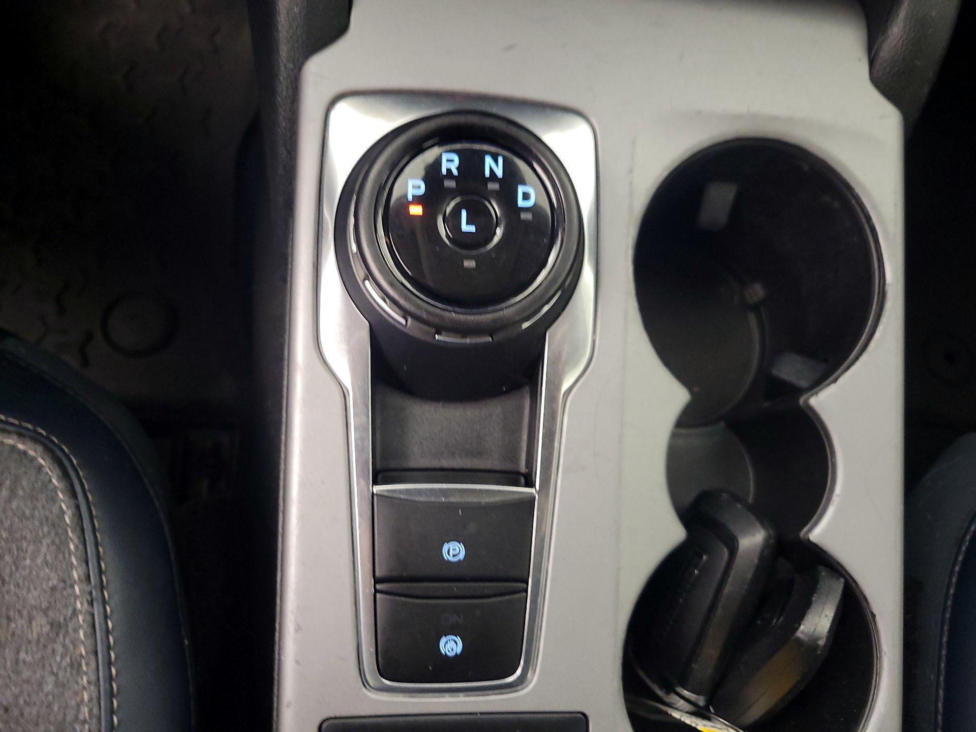 Thumbnail: 2022 Ford Bronco Sport - 17