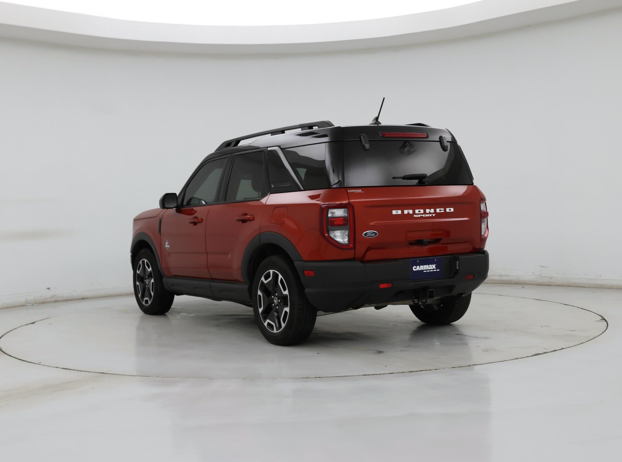 Thumbnail: 2022 Ford Bronco Sport - 2