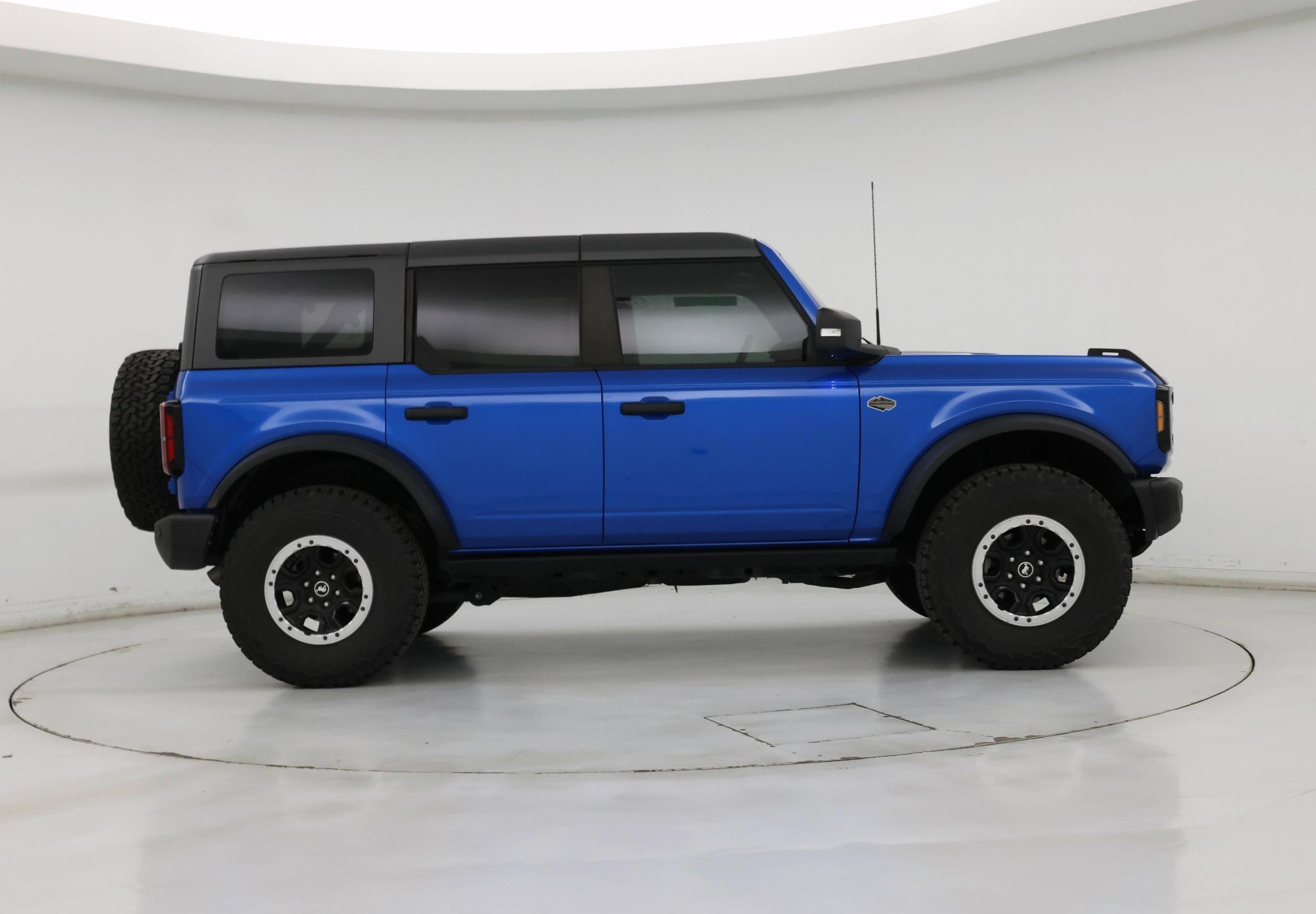 Thumbnail: 2023 Ford Bronco - 7