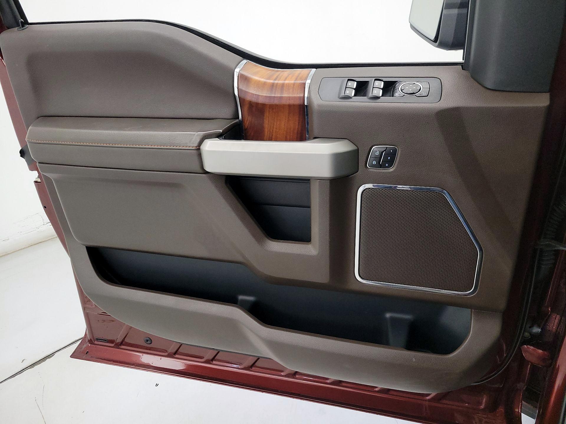 Thumbnail: 2015 Ford F-150 - 12