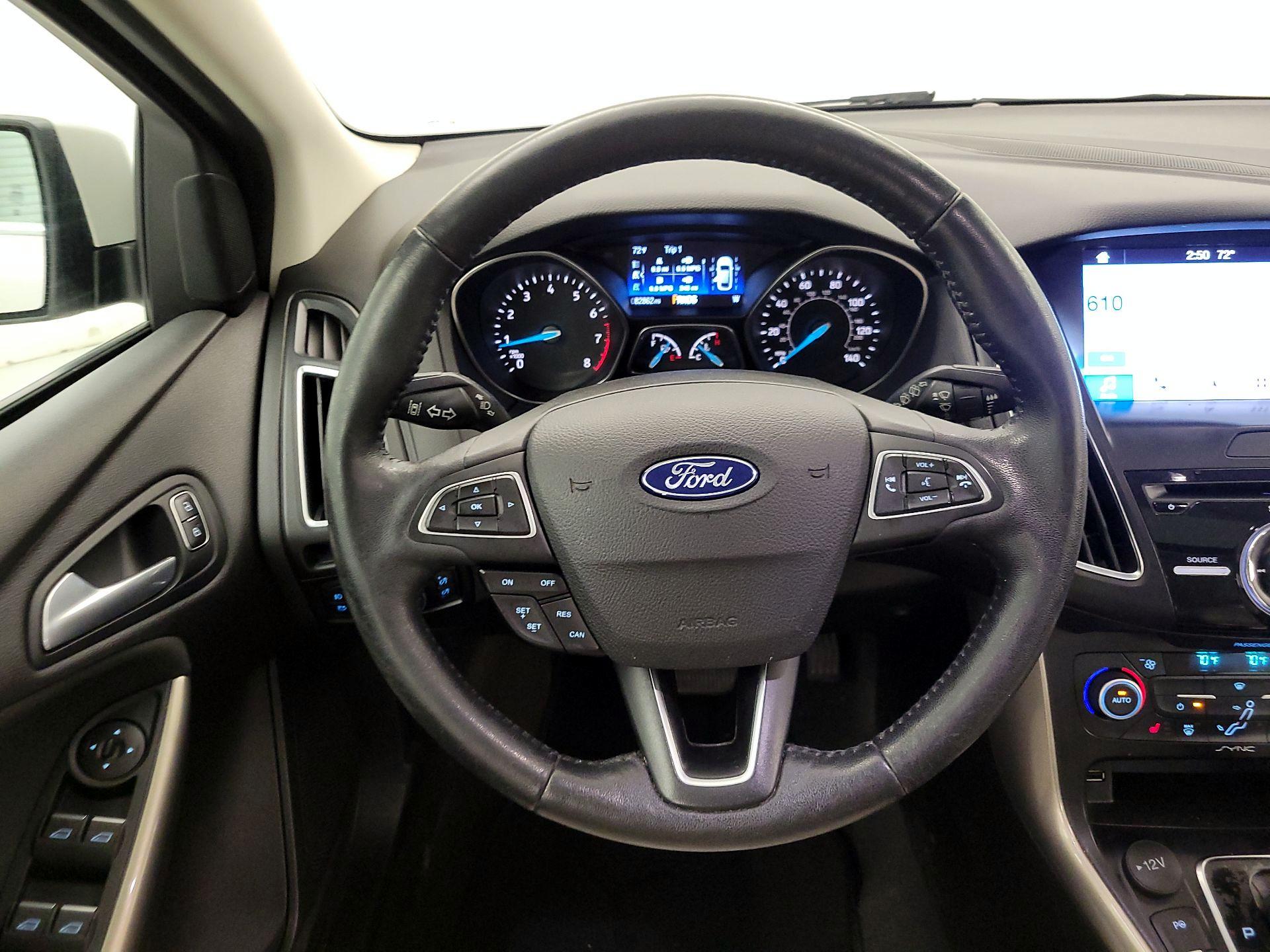 Thumbnail: 2018 Ford Focus - 10