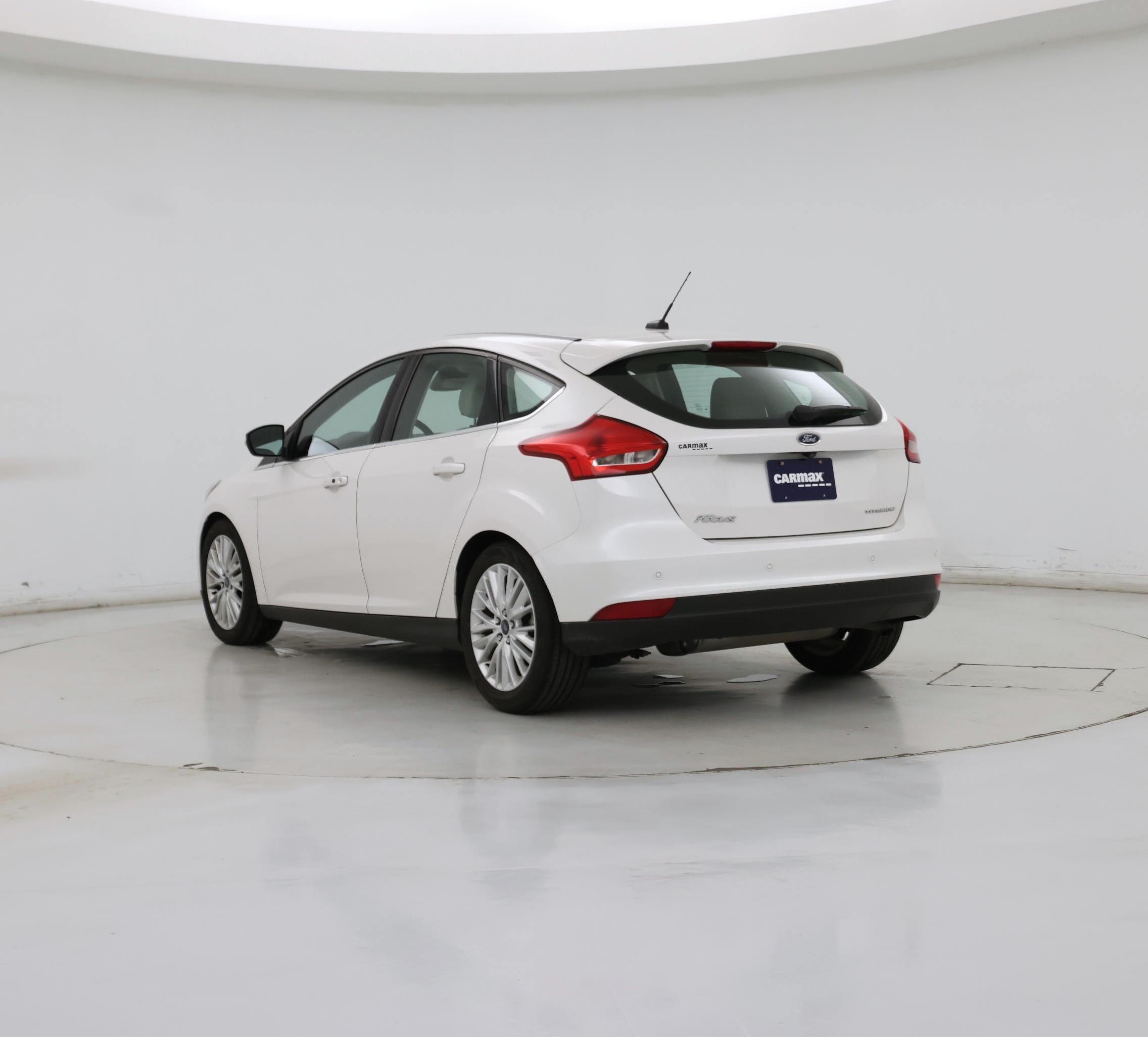 Thumbnail: 2018 Ford Focus - 2