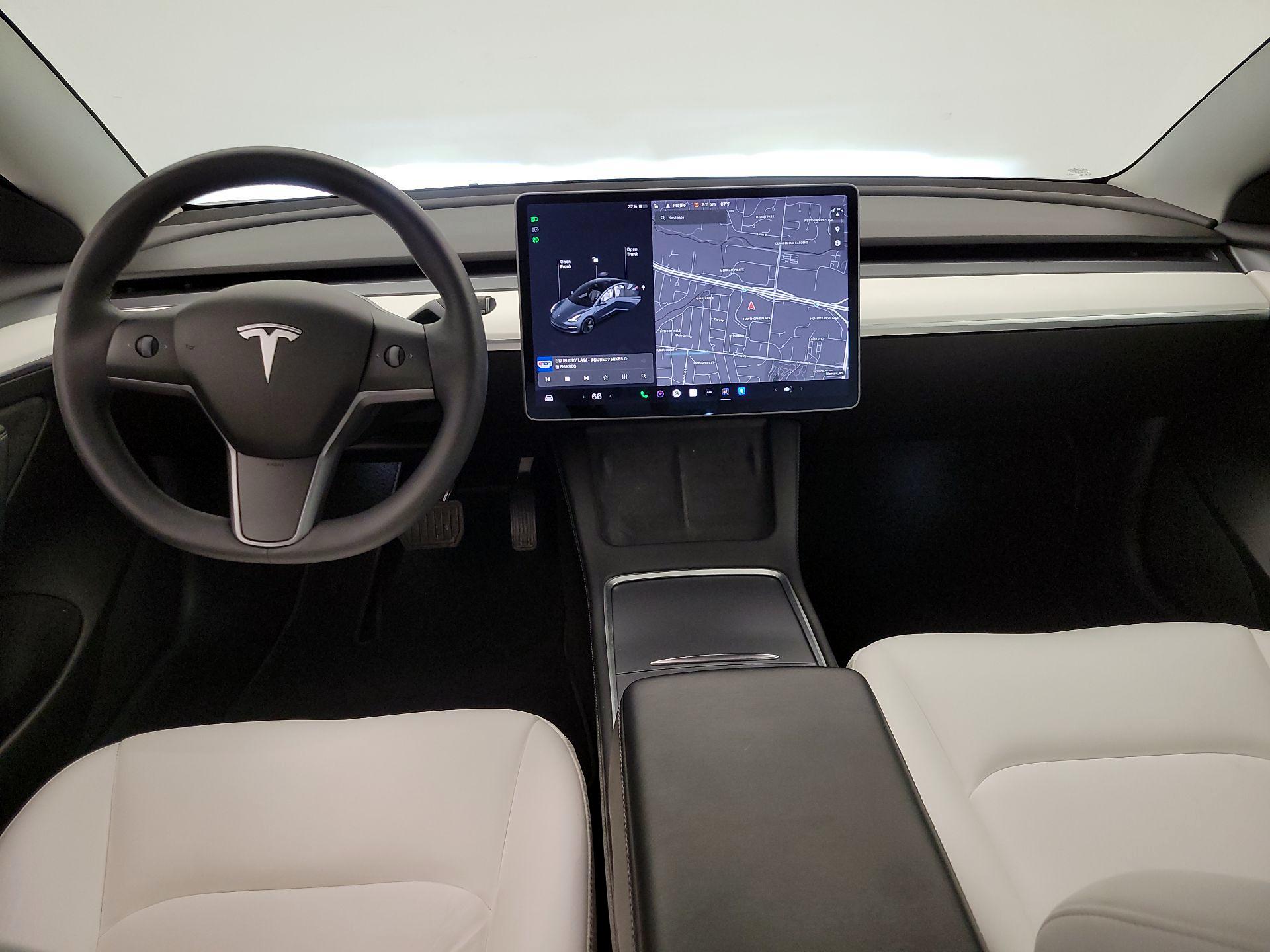 Thumbnail: 2022 Tesla Model 3 - 9