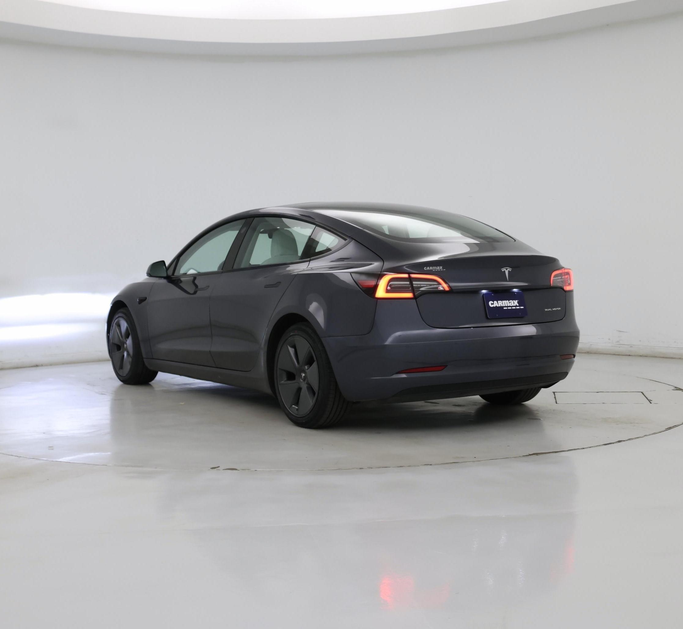 Thumbnail: 2022 Tesla Model 3 - 2