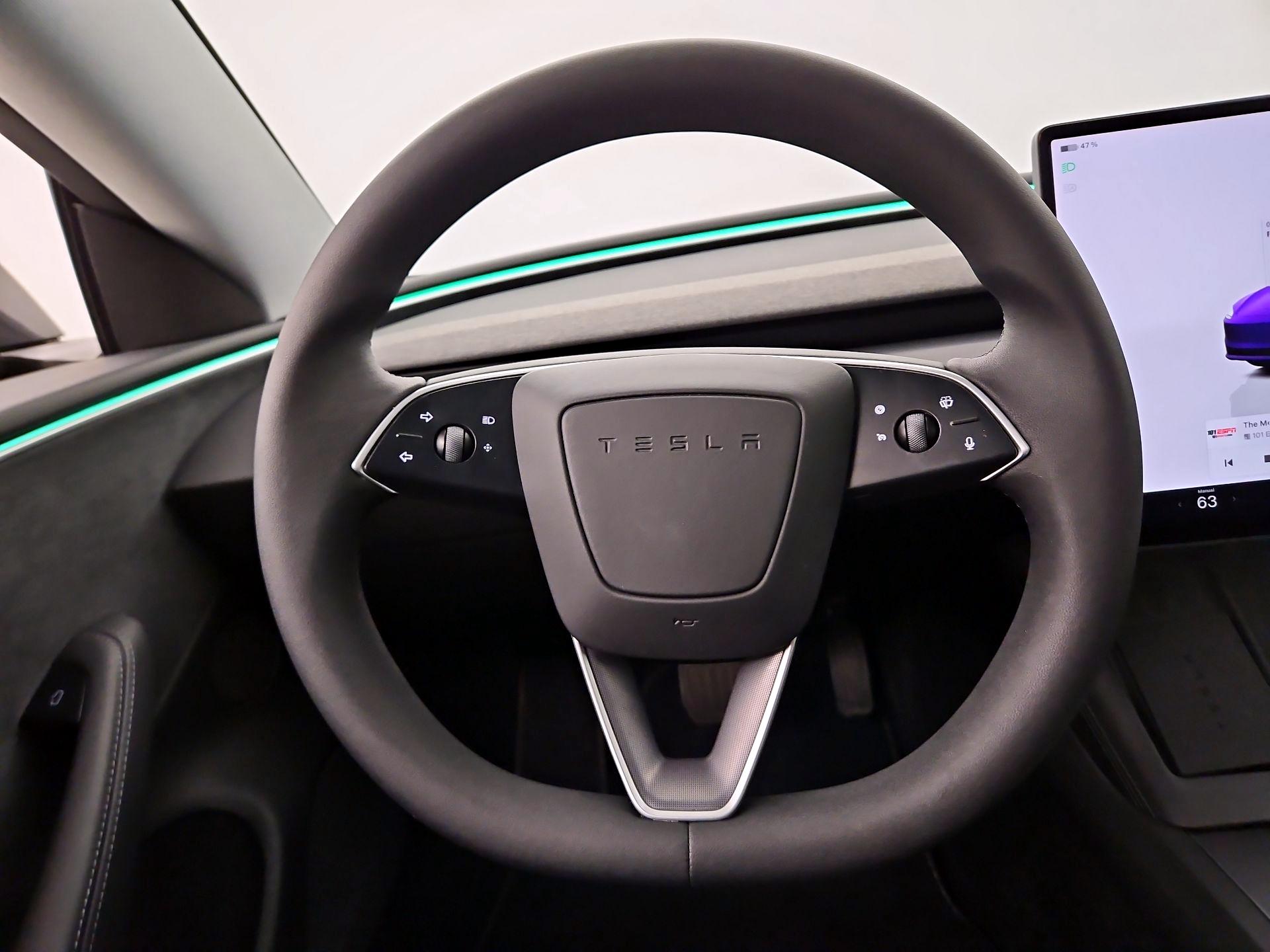 Thumbnail: 2024 Tesla Model 3 - 10