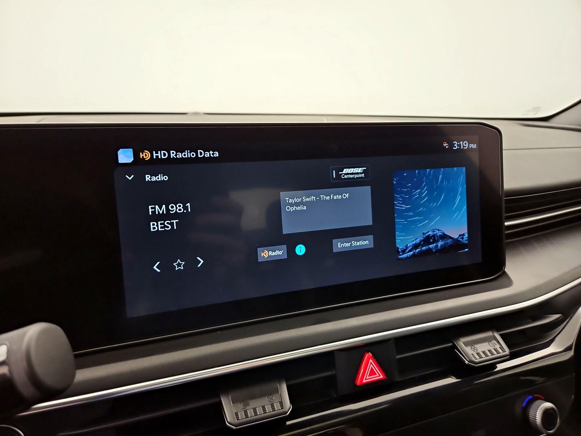 Thumbnail: 2025 Kia K5 - 16