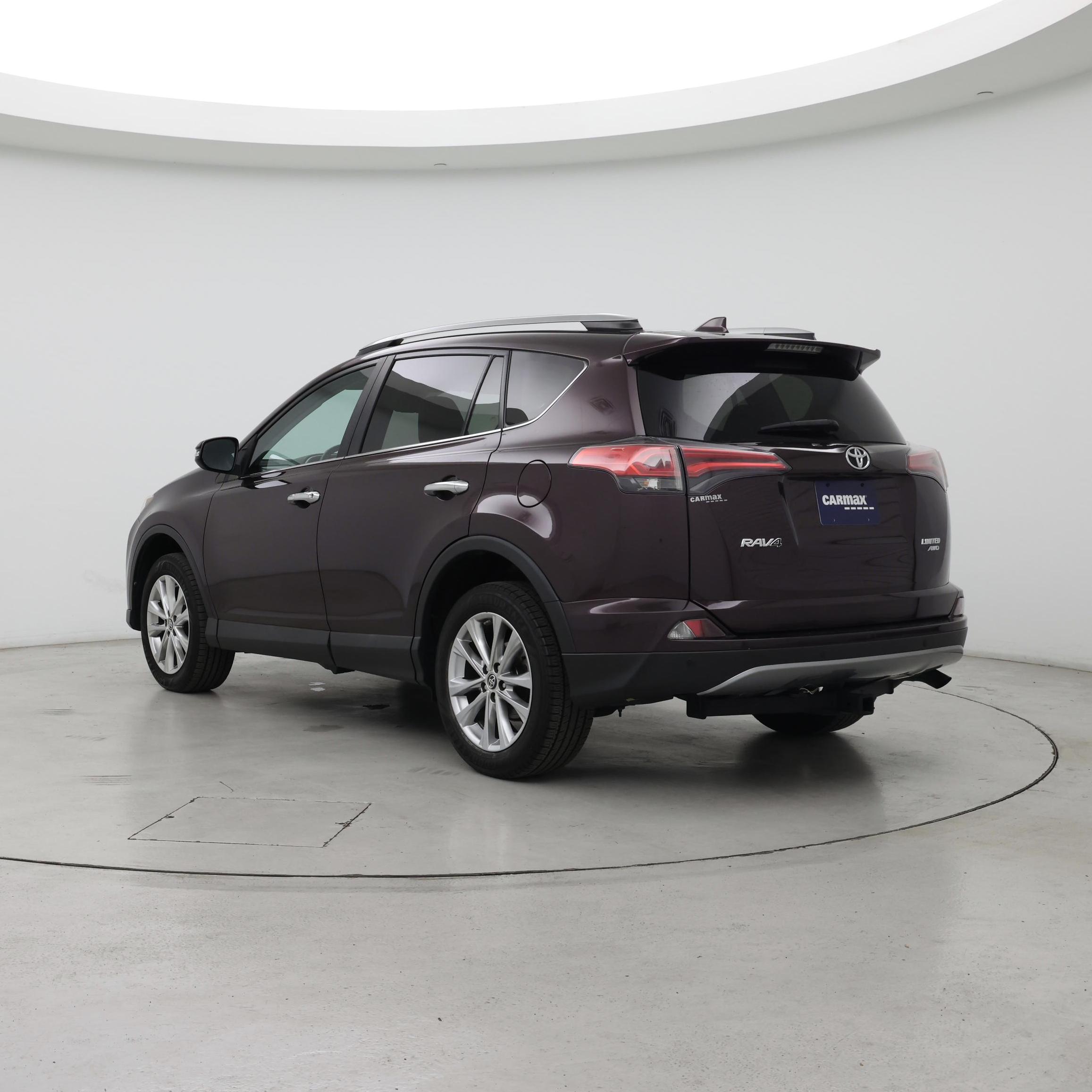 Thumbnail: 2018 Toyota RAV4 - 2