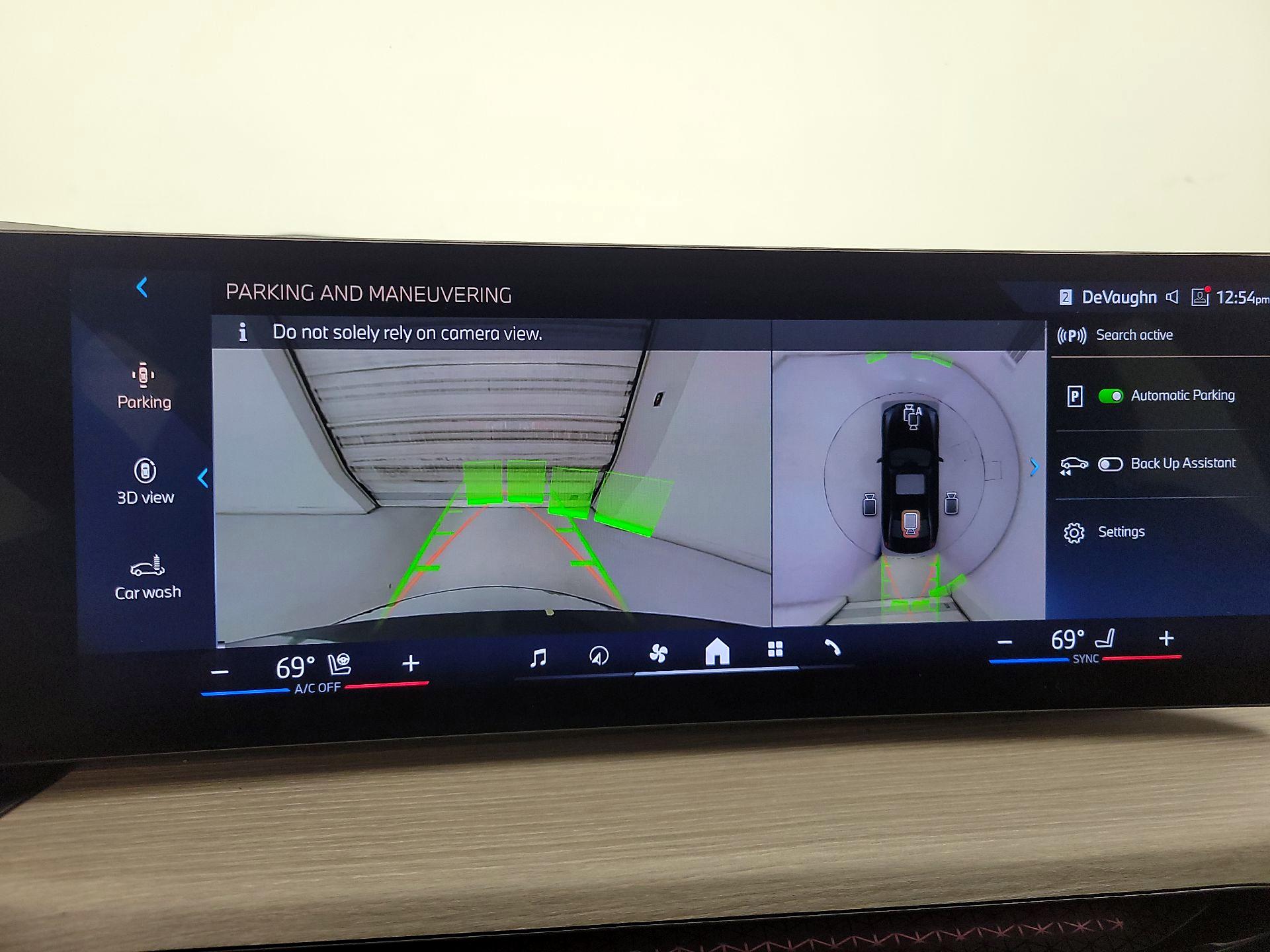 Thumbnail: 2025 BMW 3 Series - 15