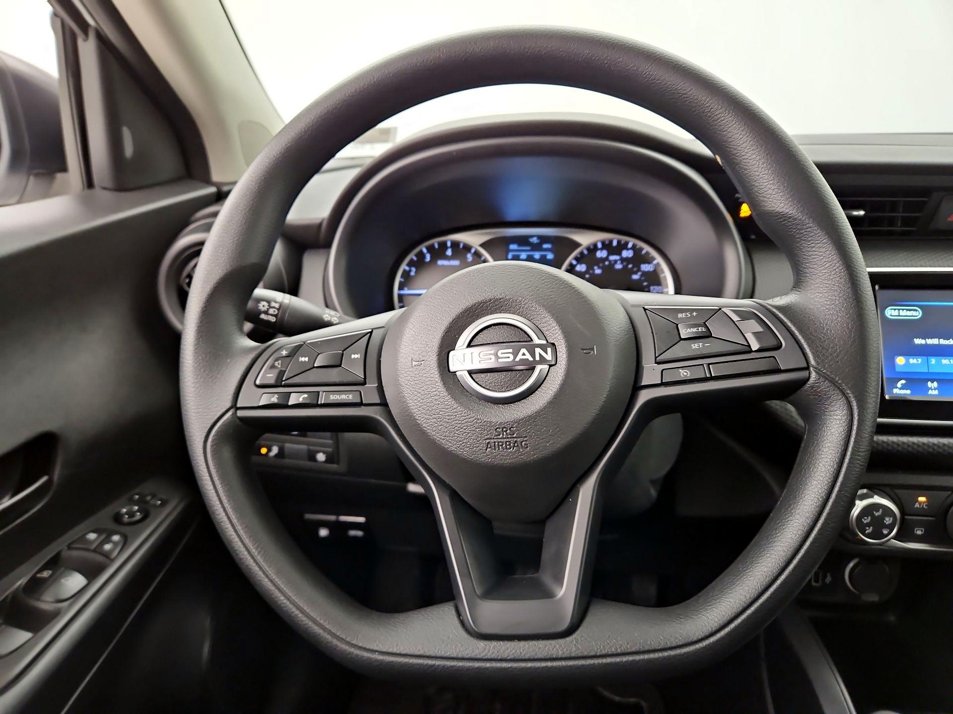Thumbnail: 2025 Nissan Kicks - 10