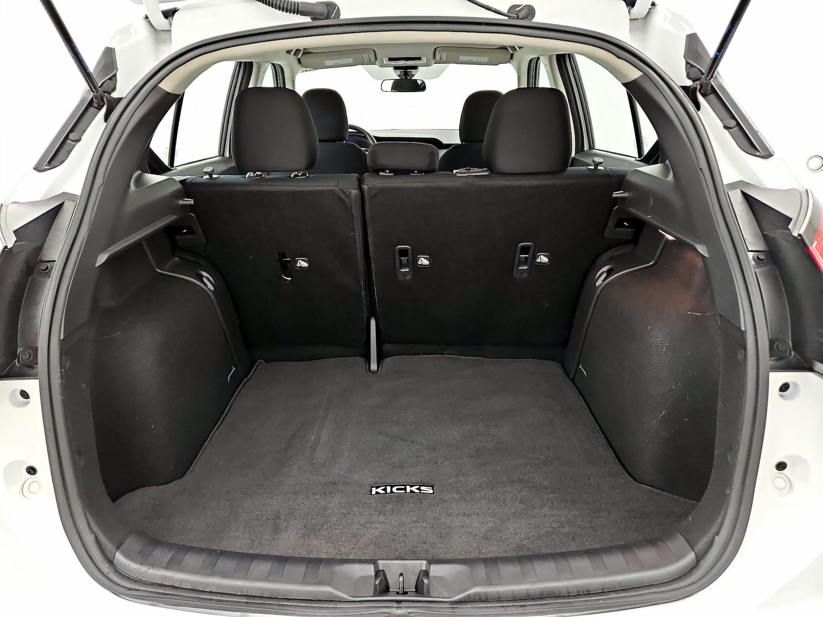 2025 Nissan KICKS PLAY Base - Photo 21