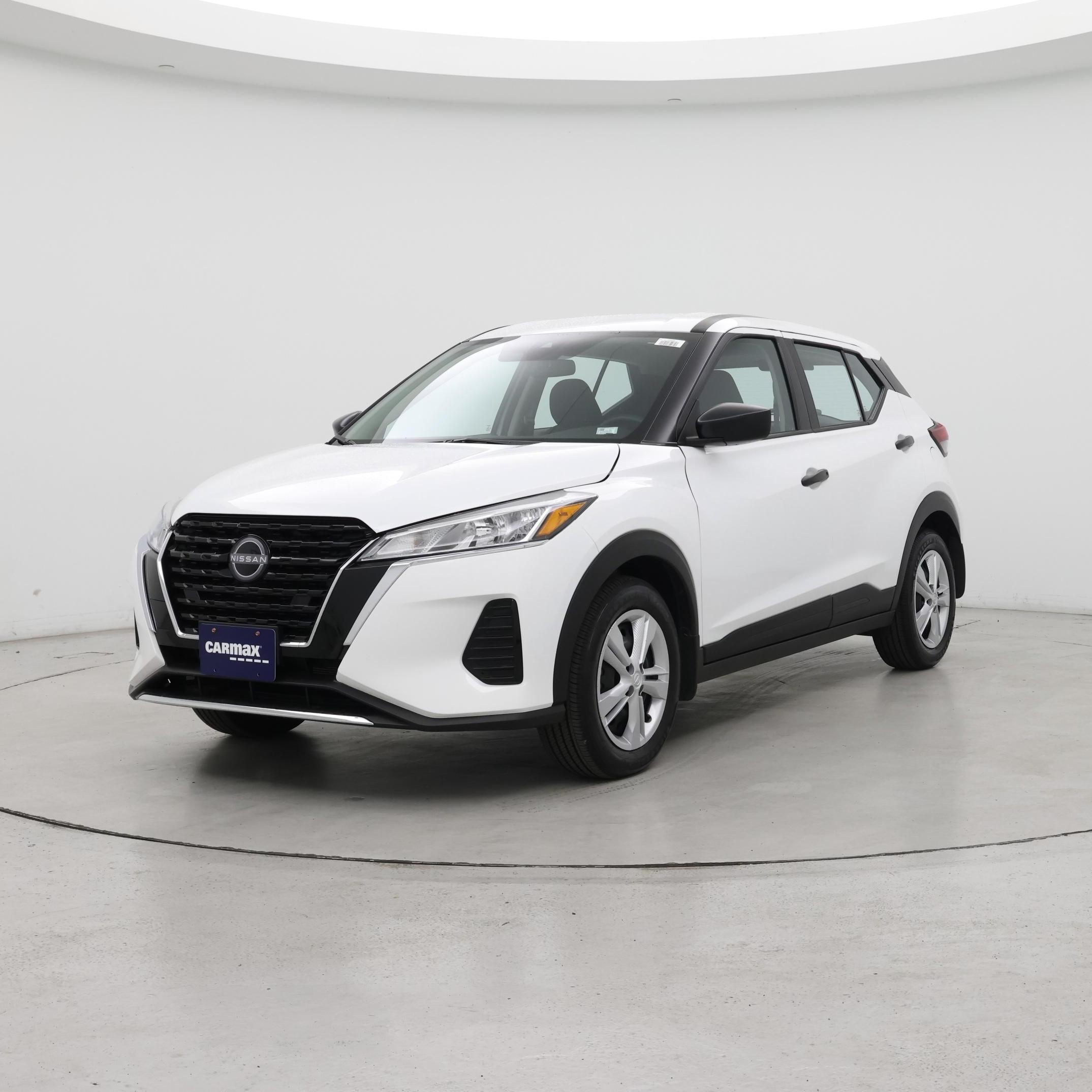 Thumbnail: 2025 Nissan Kicks - 4