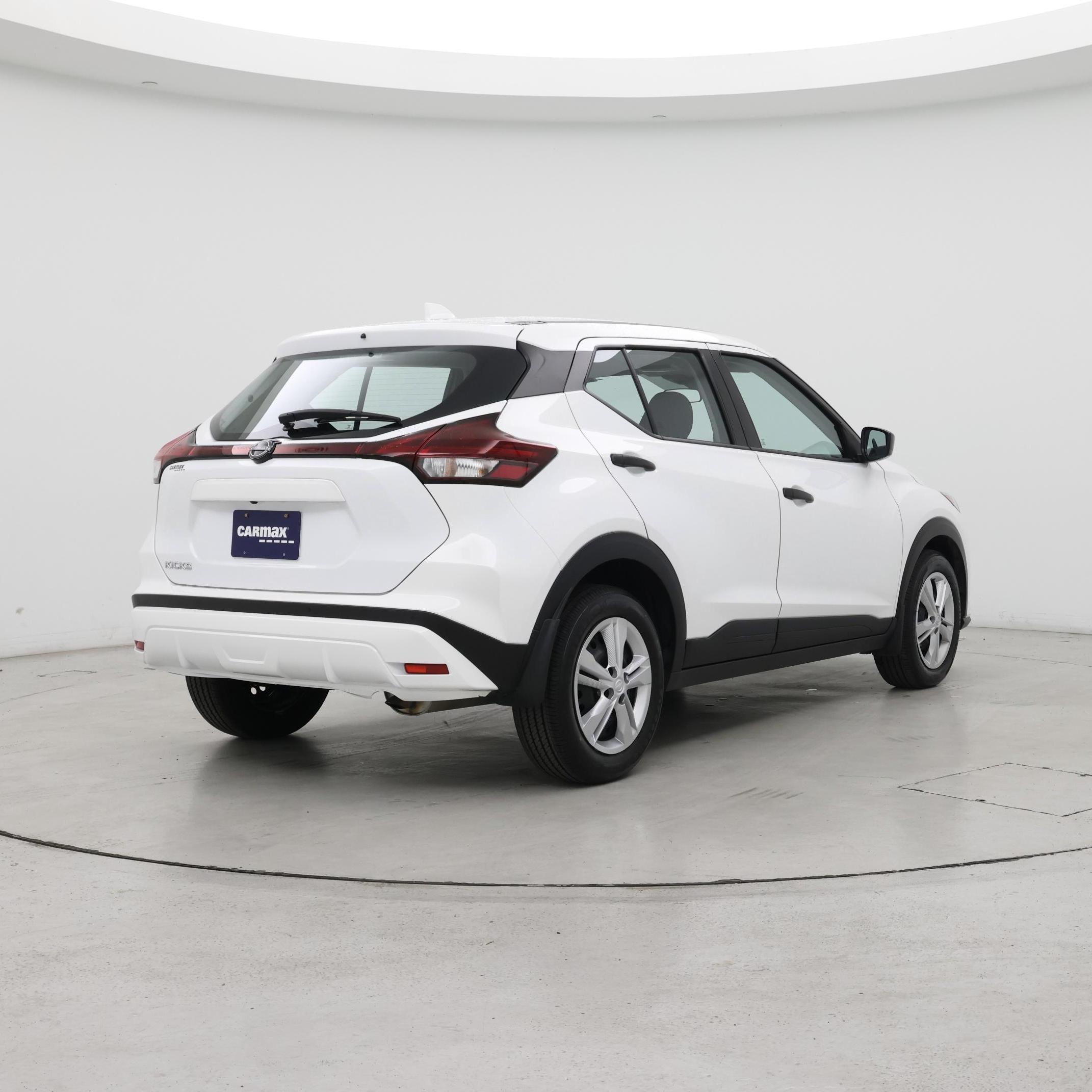 Thumbnail: 2025 Nissan Kicks - 8
