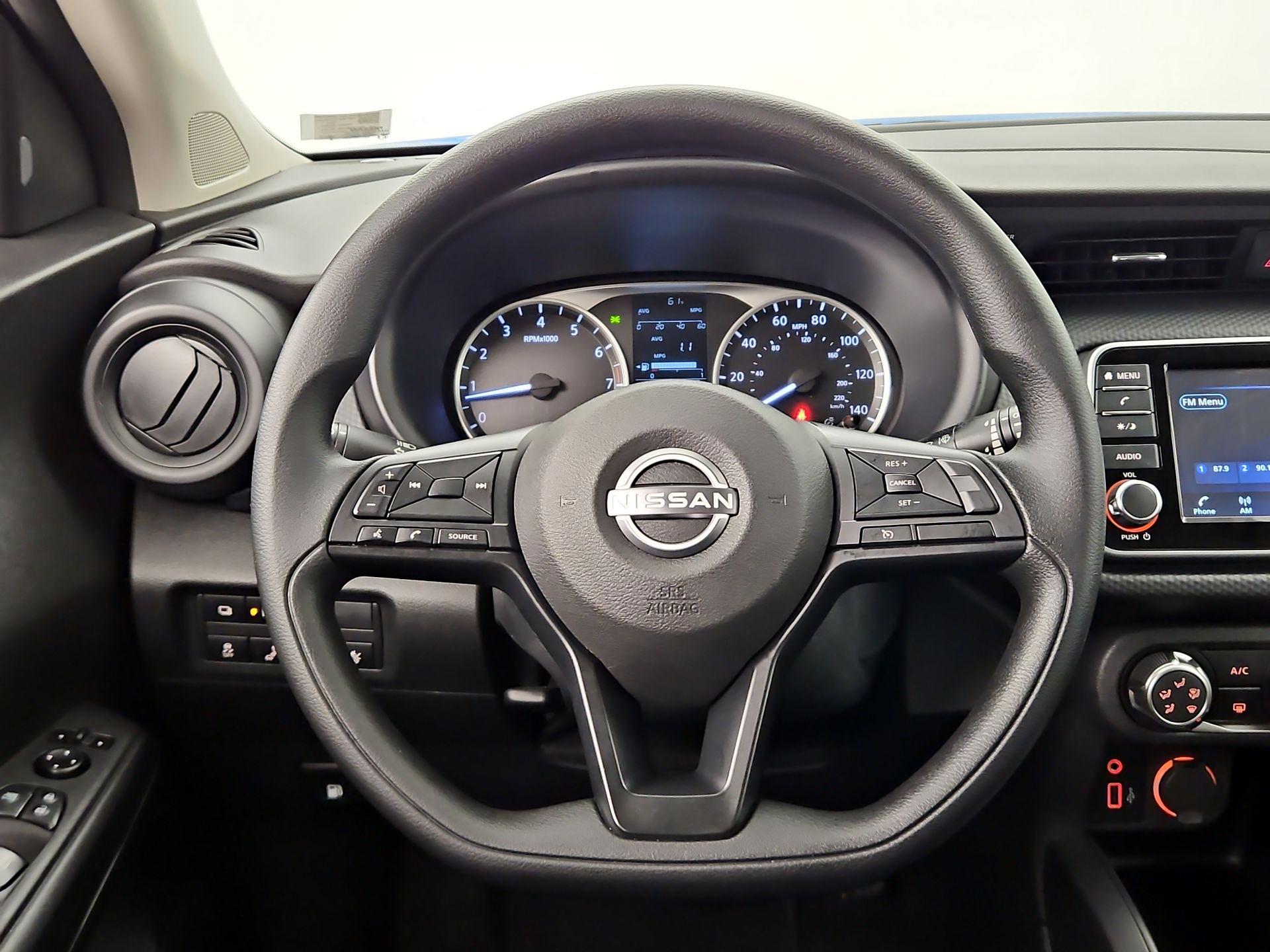 Thumbnail: 2025 Nissan Kicks - 10