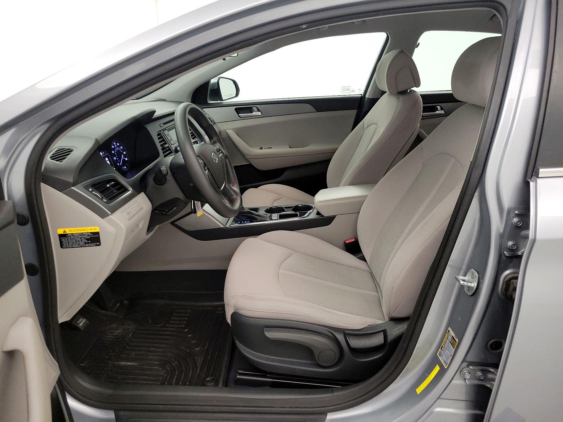 Thumbnail: 2015 Hyundai Sonata - 11