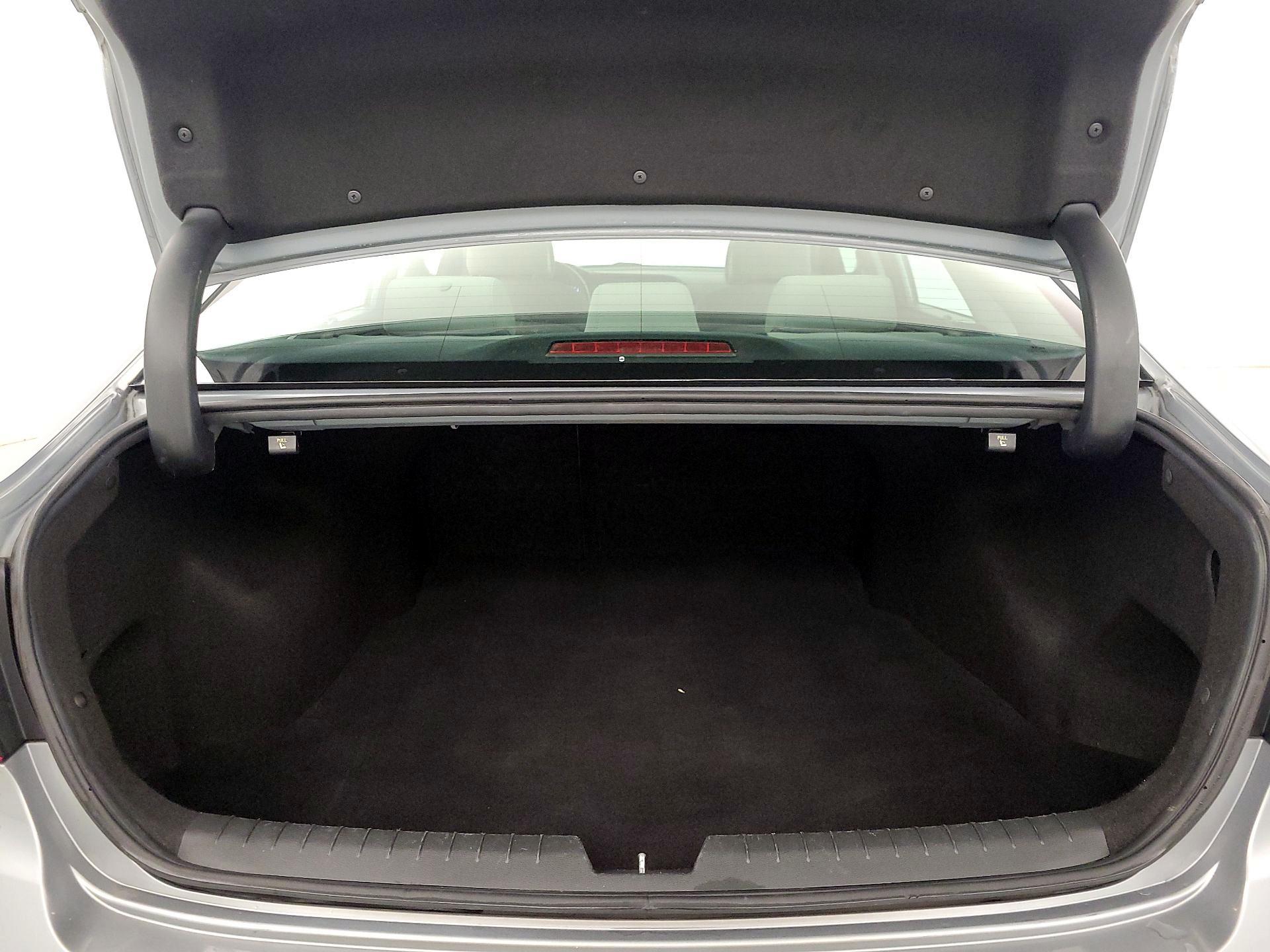 Thumbnail: 2015 Hyundai Sonata - 19