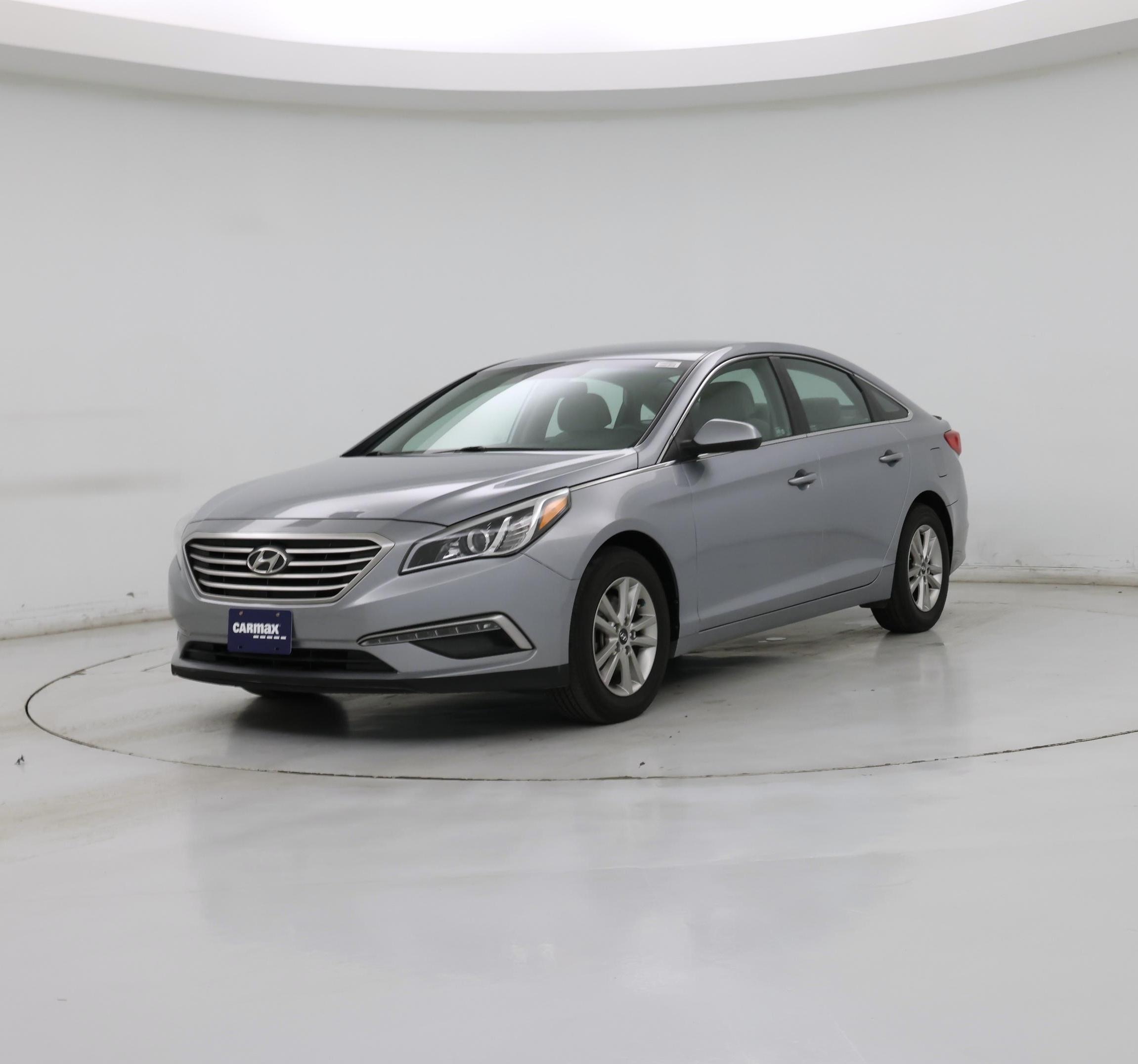 Thumbnail: 2015 Hyundai Sonata - 4