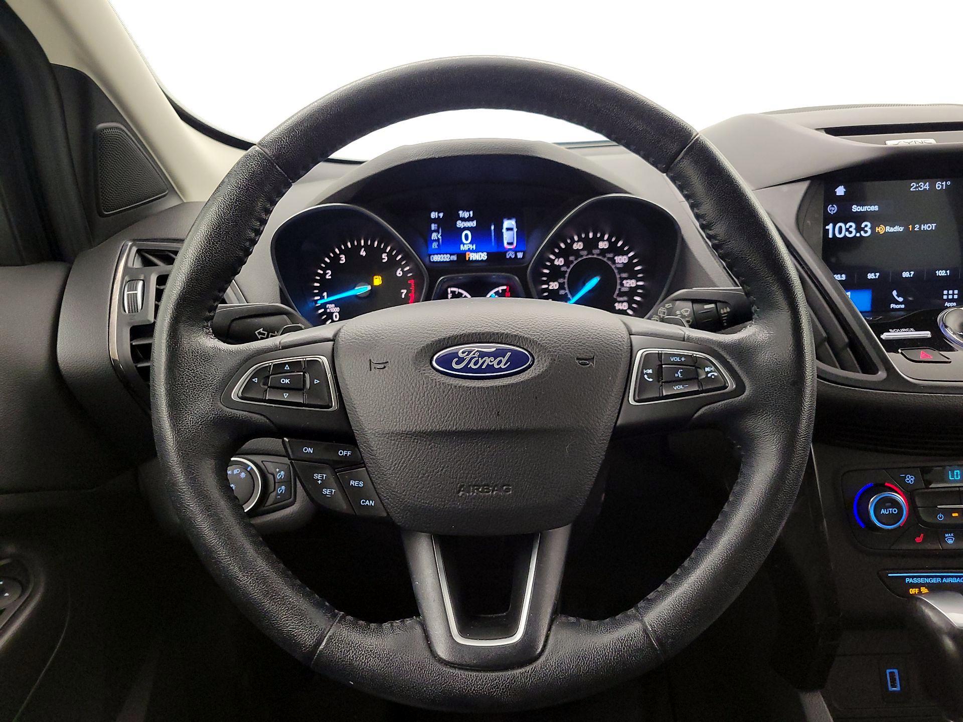 Thumbnail: 2017 Ford Escape - 10